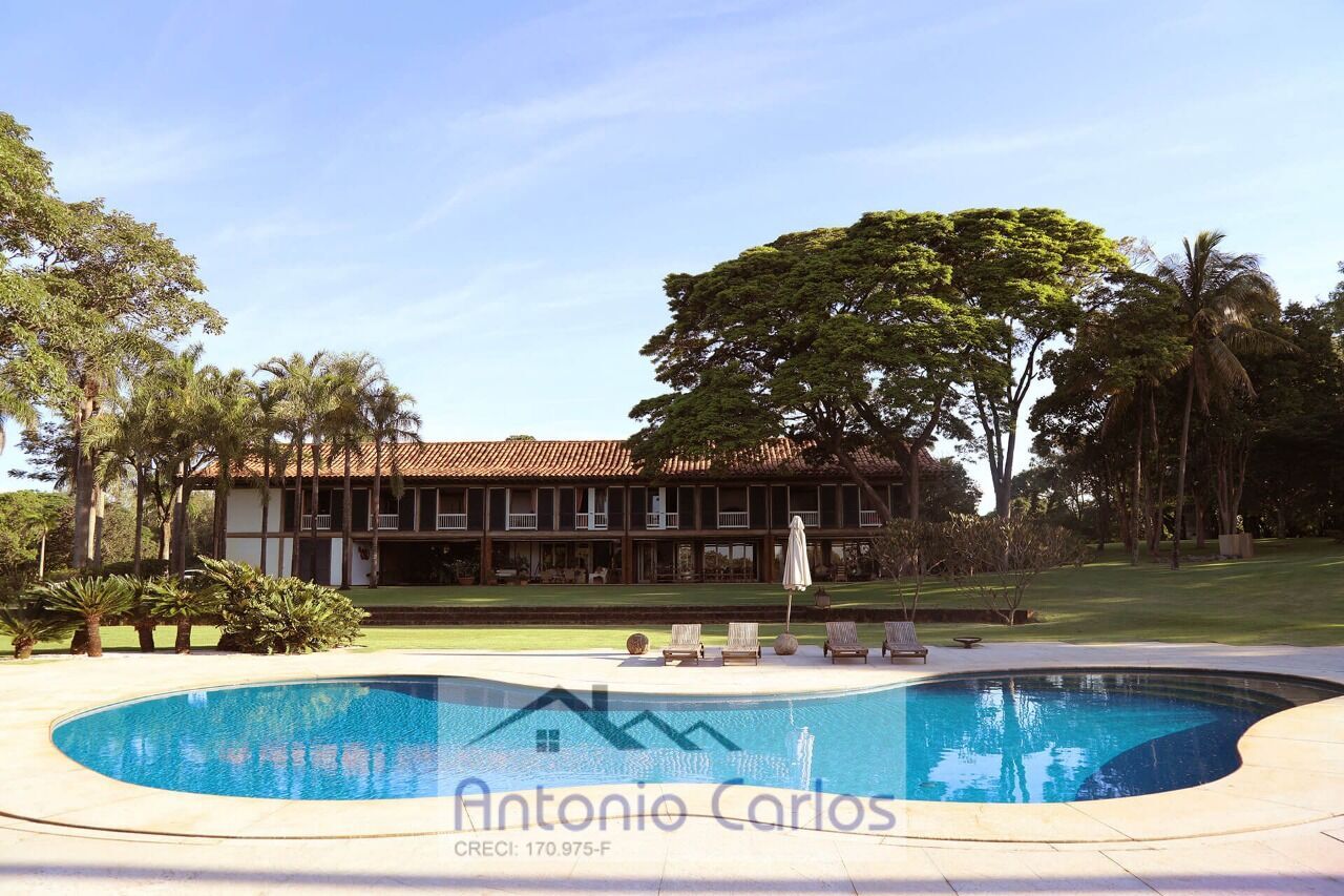 Casa, 3 quartos, 264 m² - Foto 32