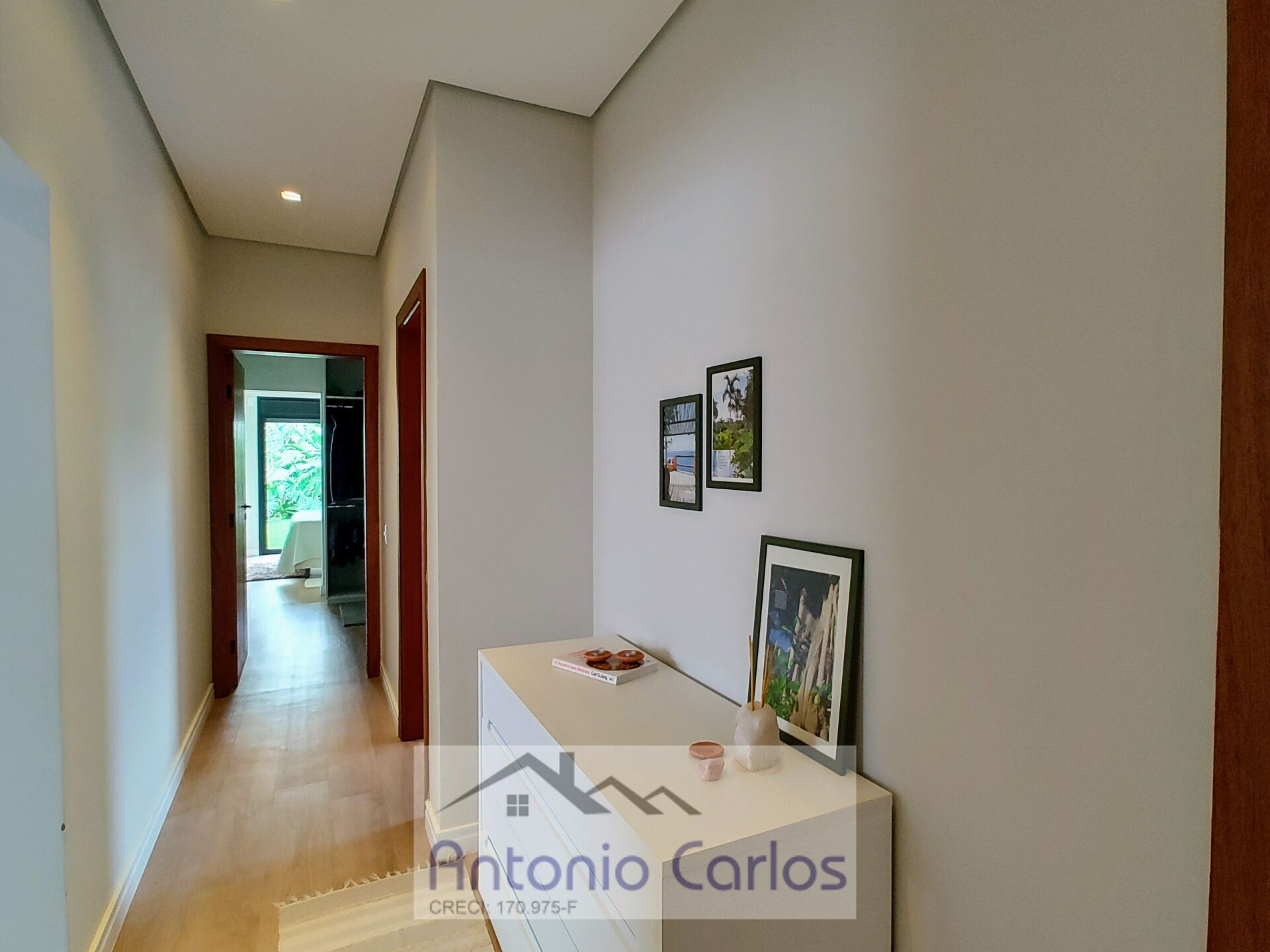 Casa à venda com 4 quartos, 200m² - Foto 16