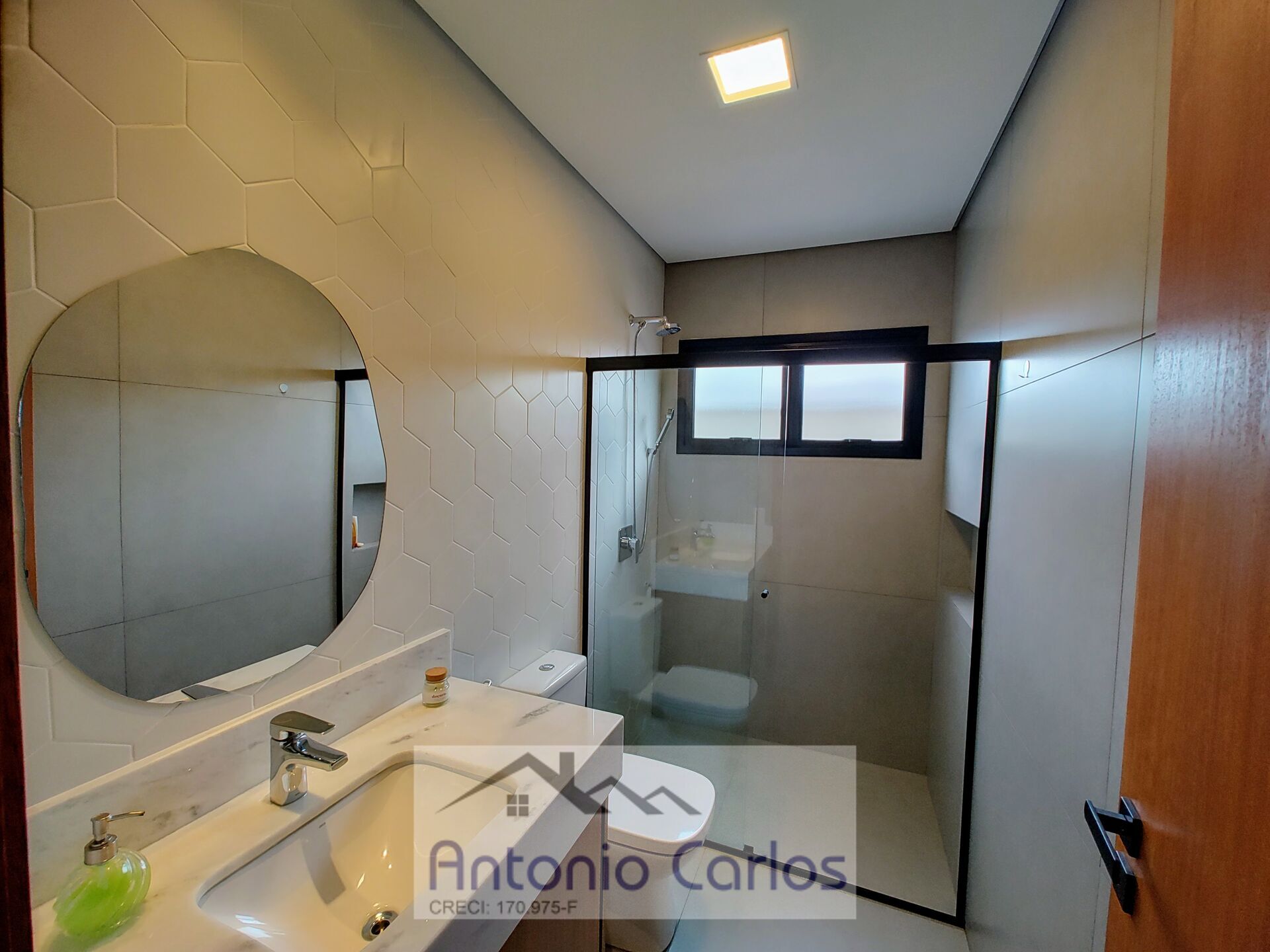 Casa à venda com 4 quartos, 200m² - Foto 30