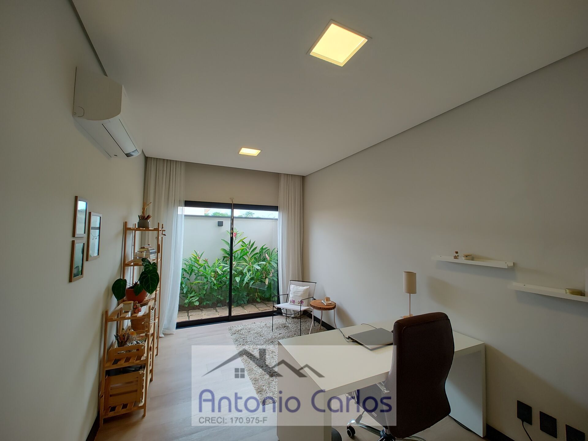 Casa à venda com 4 quartos, 200m² - Foto 25