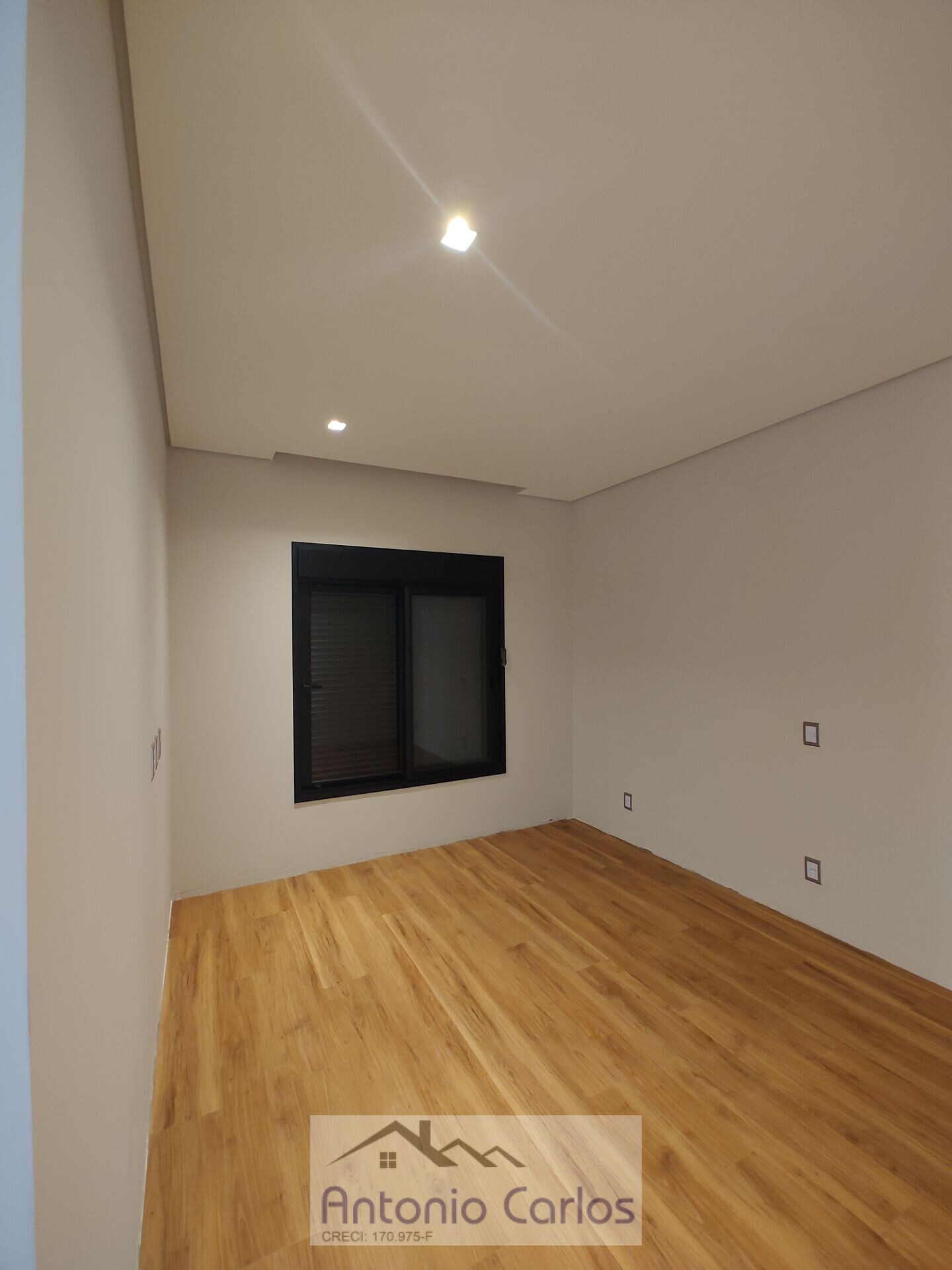 Casa de Condomínio à venda com 4 quartos, 286m² - Foto 18