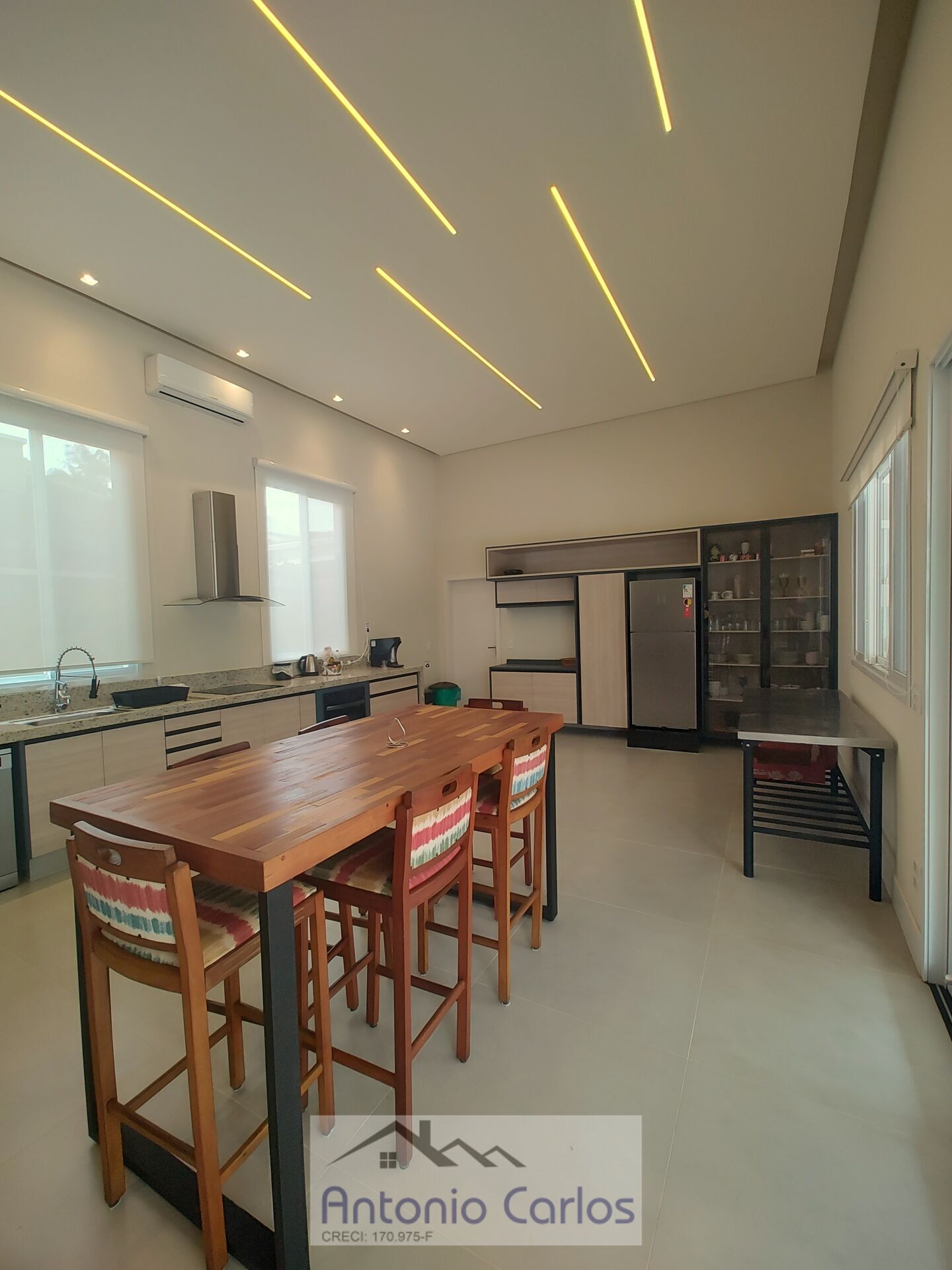 Casa à venda com 2 quartos, 293m² - Foto 13