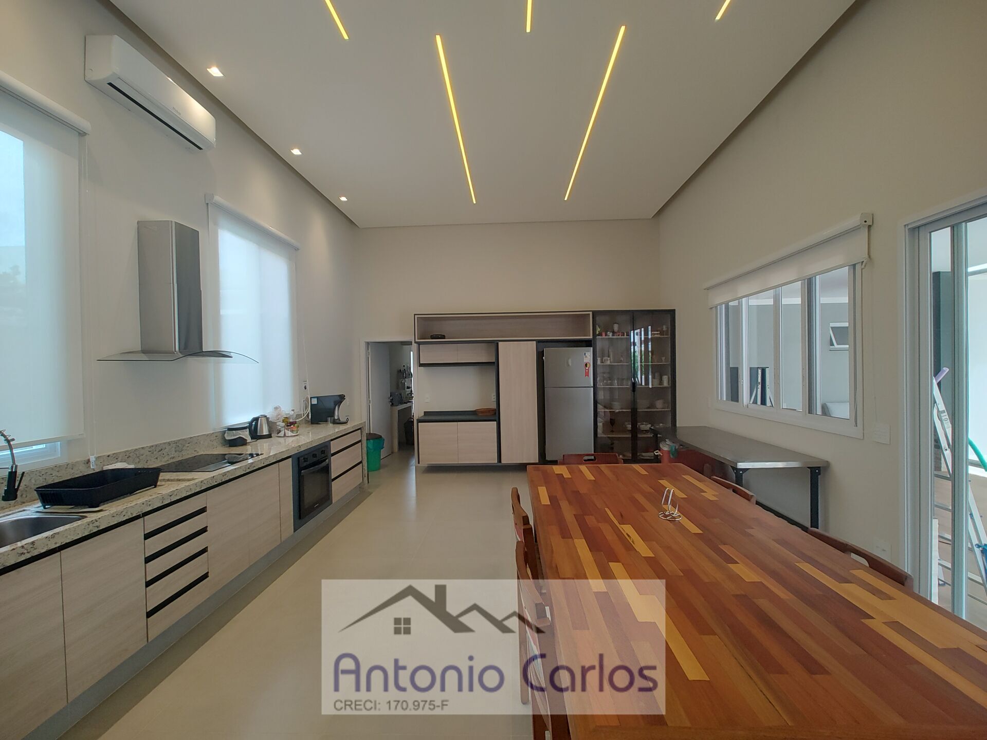 Casa à venda com 2 quartos, 293m² - Foto 17