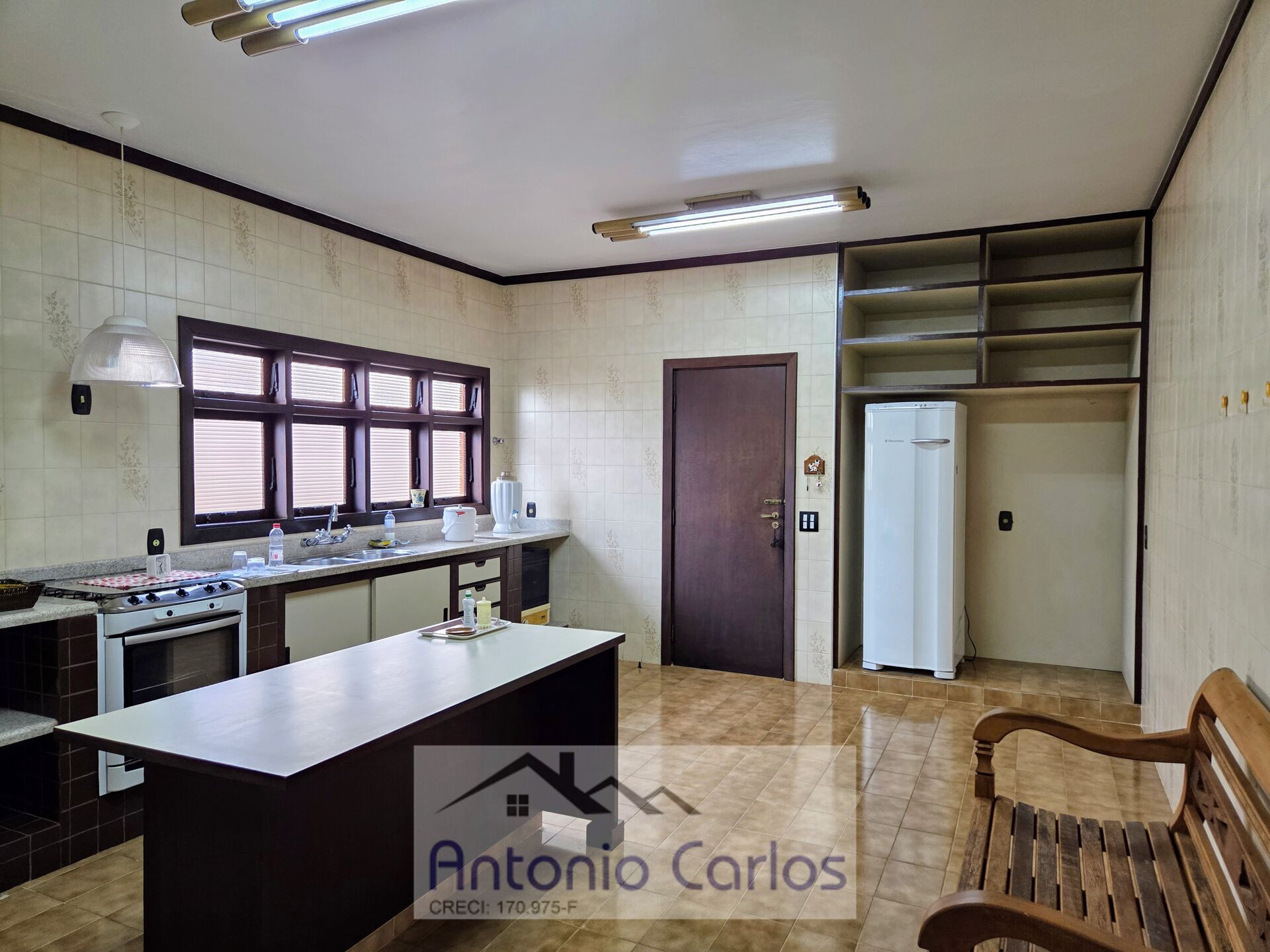 Casa, 3 quartos, 331 m² - Foto 9