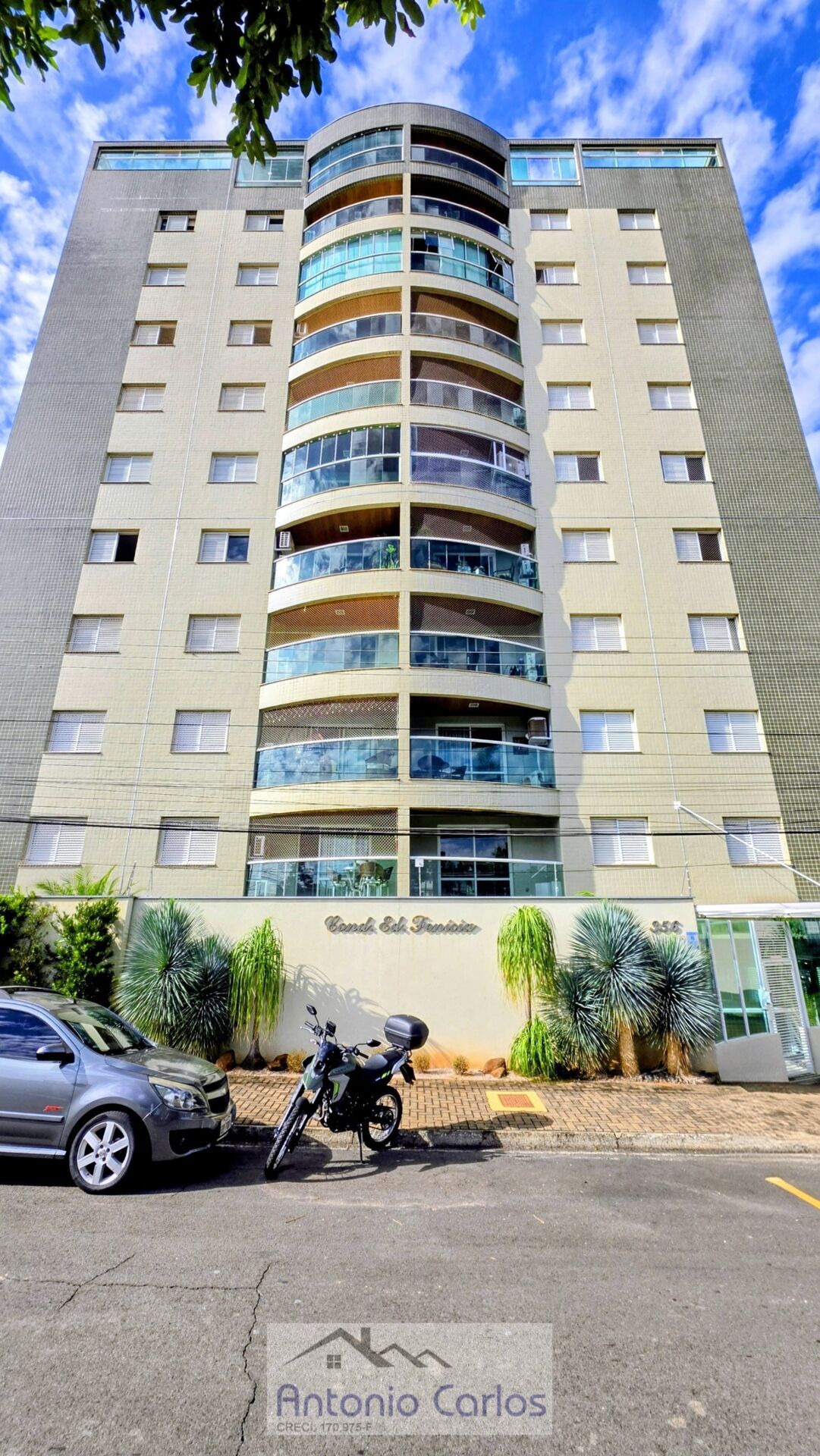 Apartamento, 3 quartos, 120 m² - Foto 1