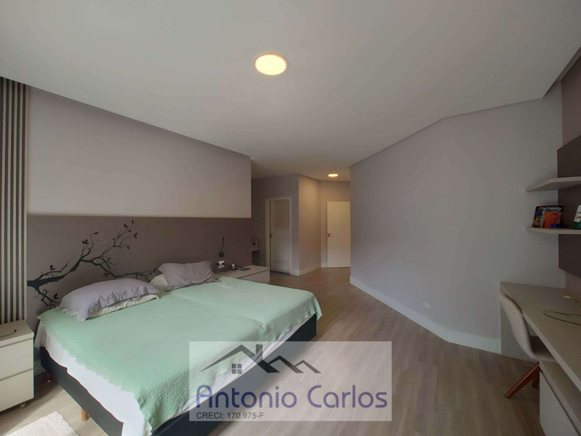 Casa à venda com 3 quartos, 367m² - Foto 18