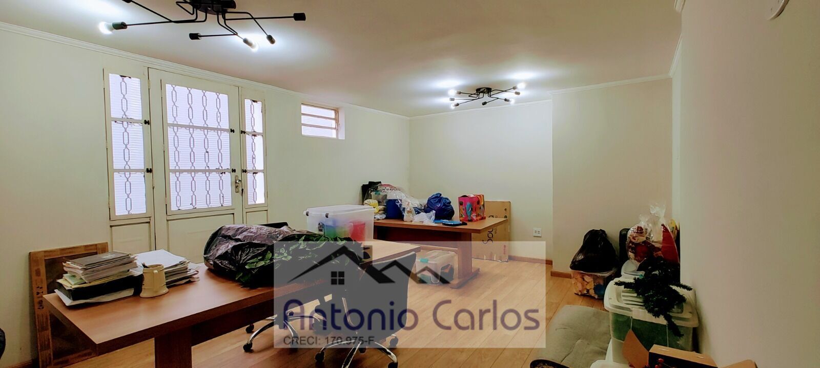 Casa para alugar com 4 quartos, 258m² - Foto 40