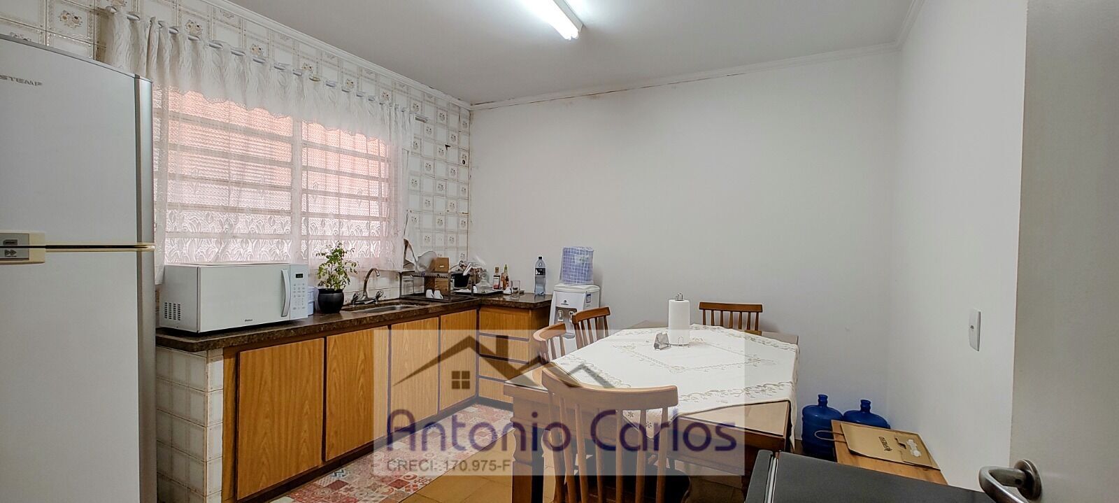 Casa para alugar com 4 quartos, 258m² - Foto 37