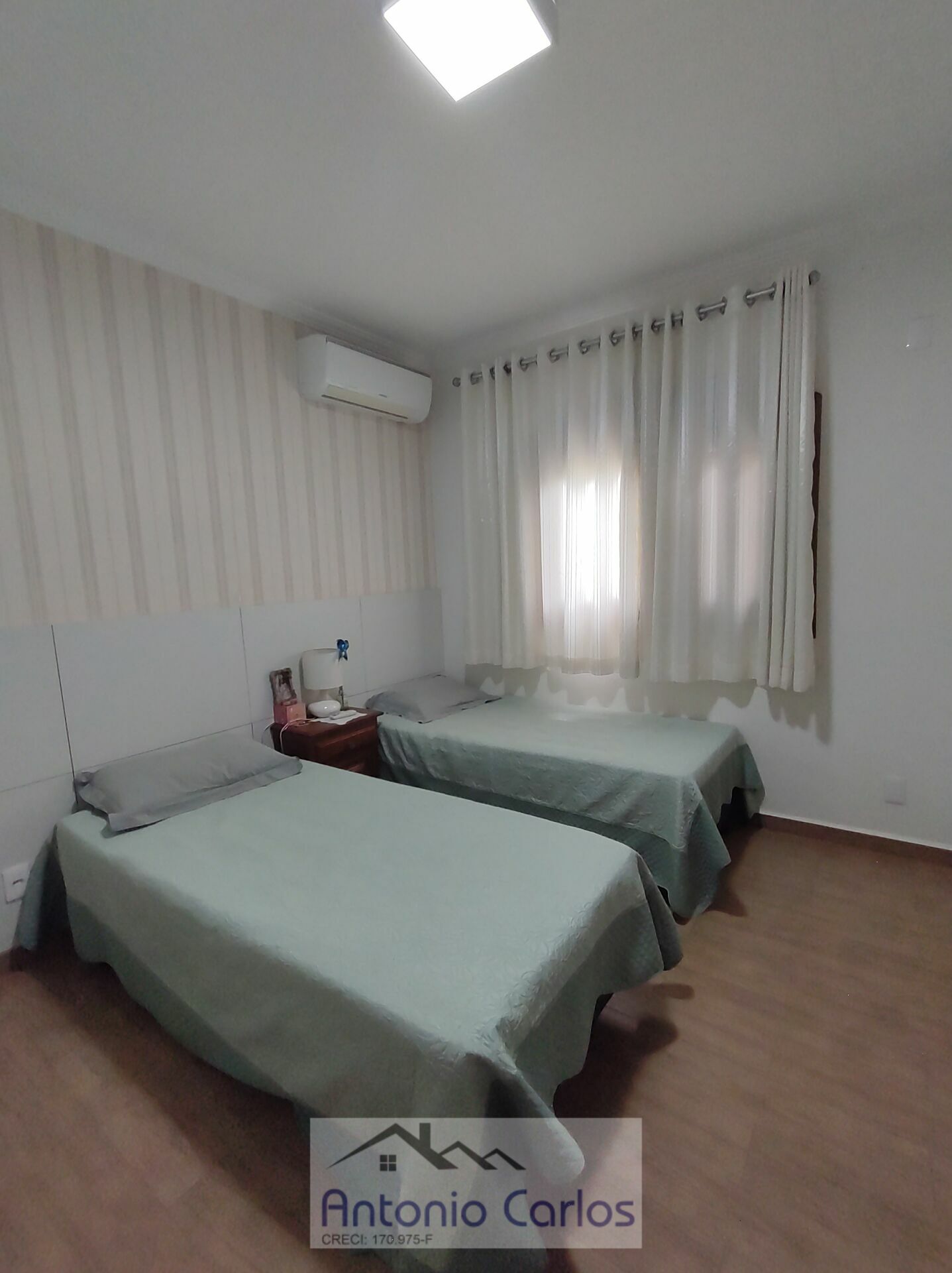 Casa de Condomínio à venda com 3 quartos, 240m² - Foto 10