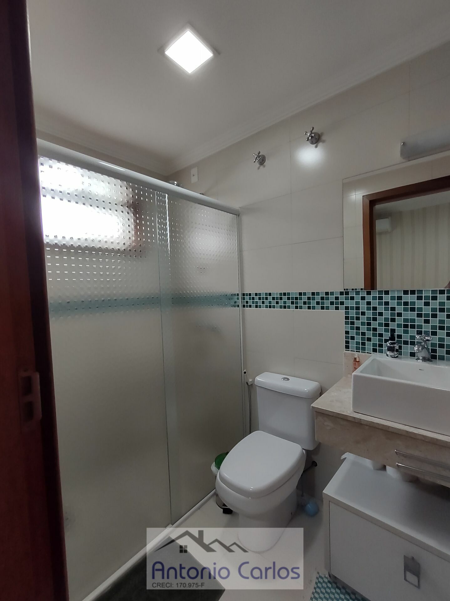 Casa de Condomínio à venda com 3 quartos, 240m² - Foto 21