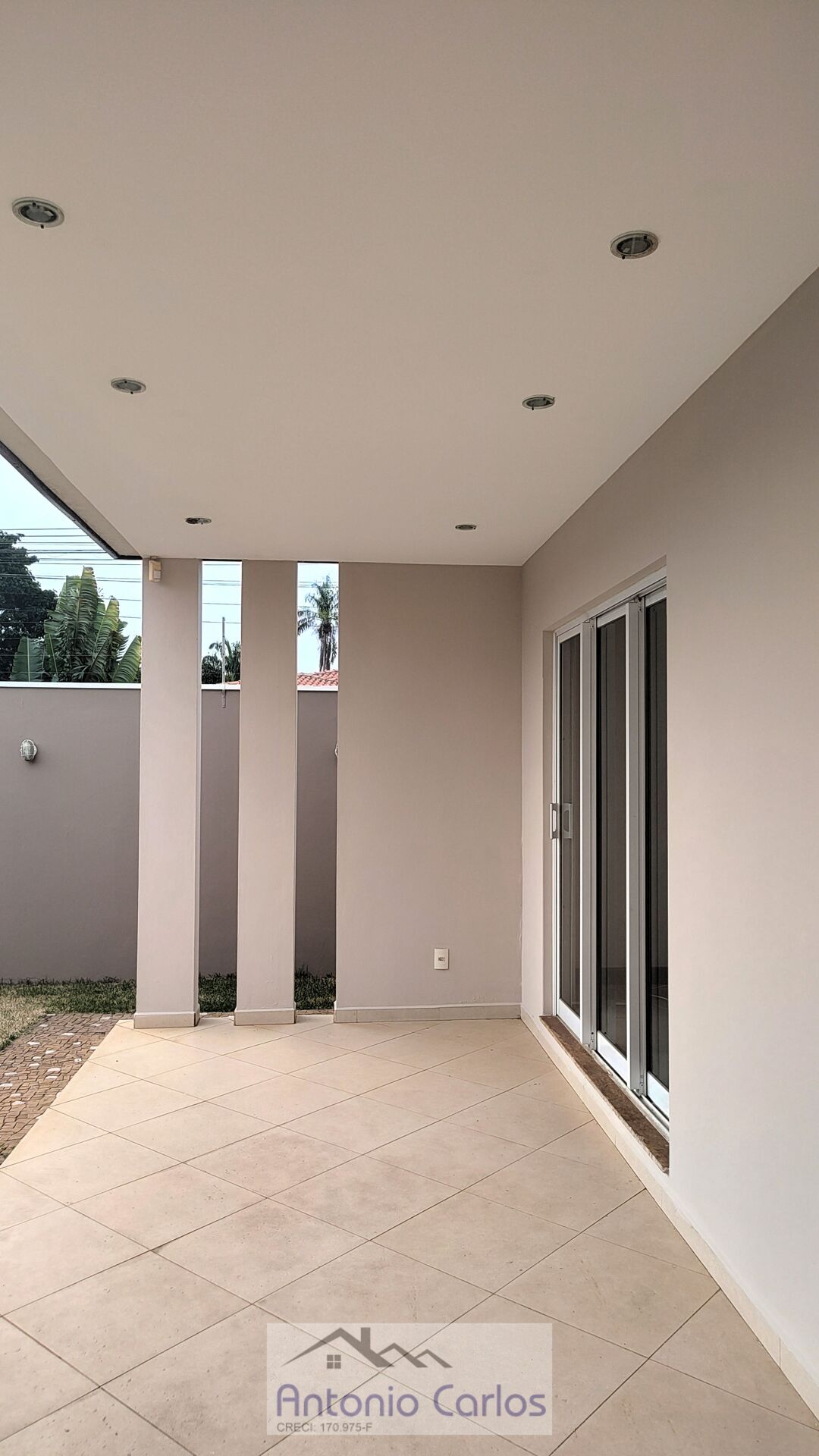 Casa à venda com 4 quartos, 339m² - Foto 32