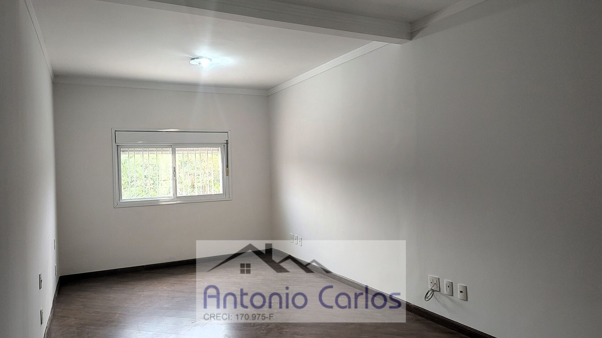 Casa à venda com 4 quartos, 339m² - Foto 13