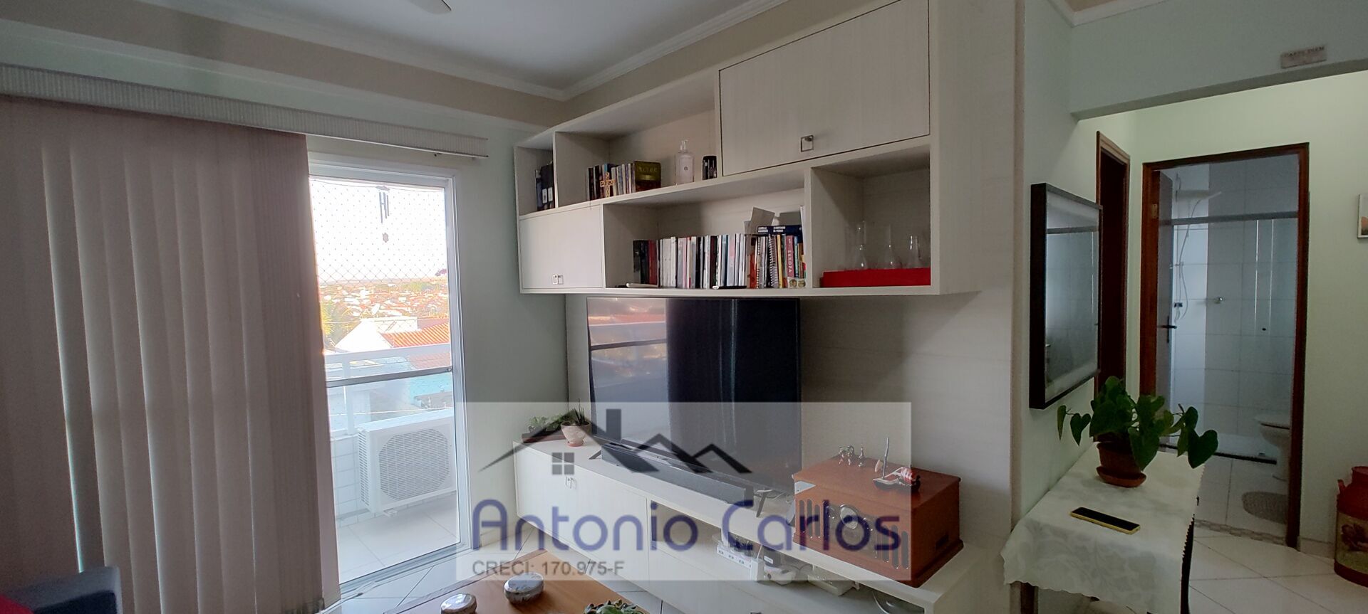 Apartamento à venda com 2 quartos, 69m² - Foto 3