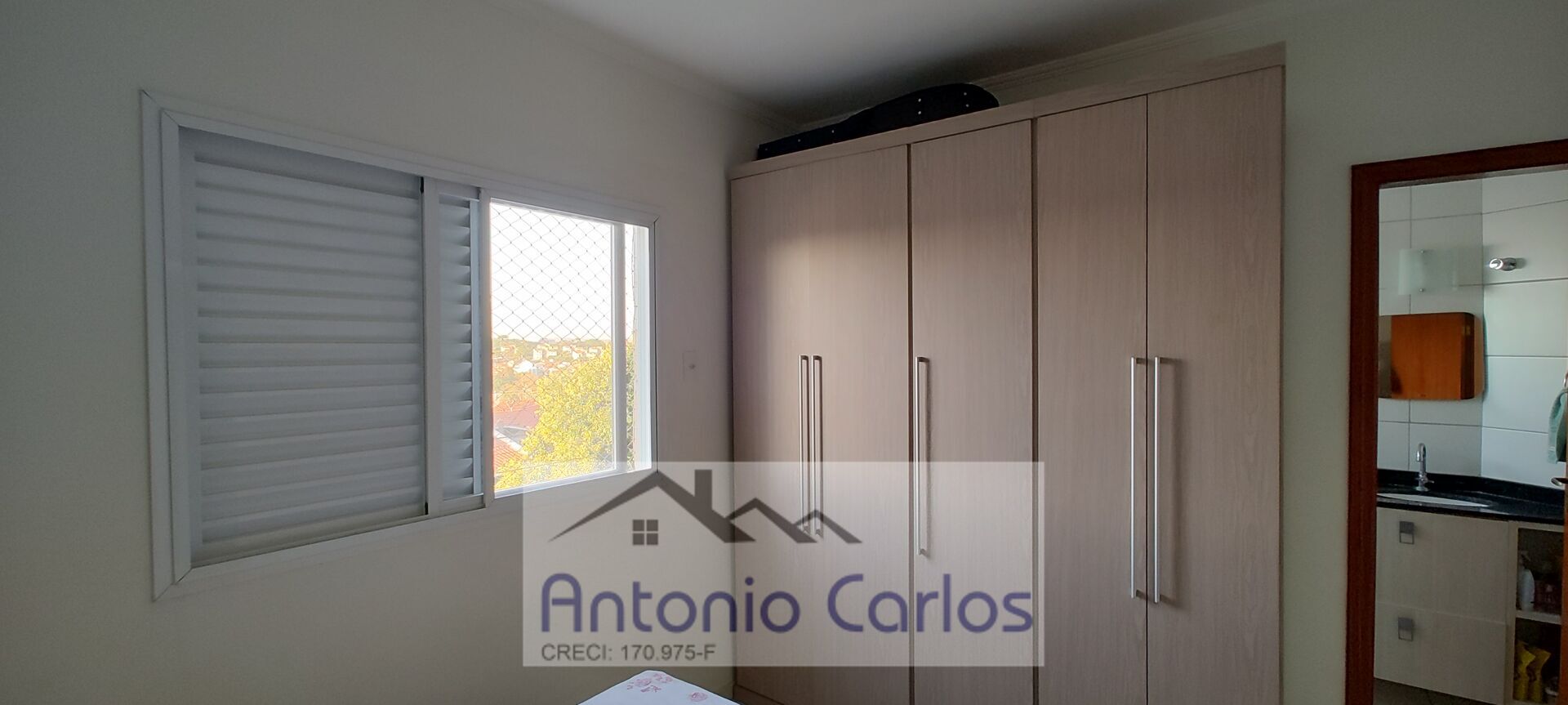 Apartamento à venda com 2 quartos, 69m² - Foto 5