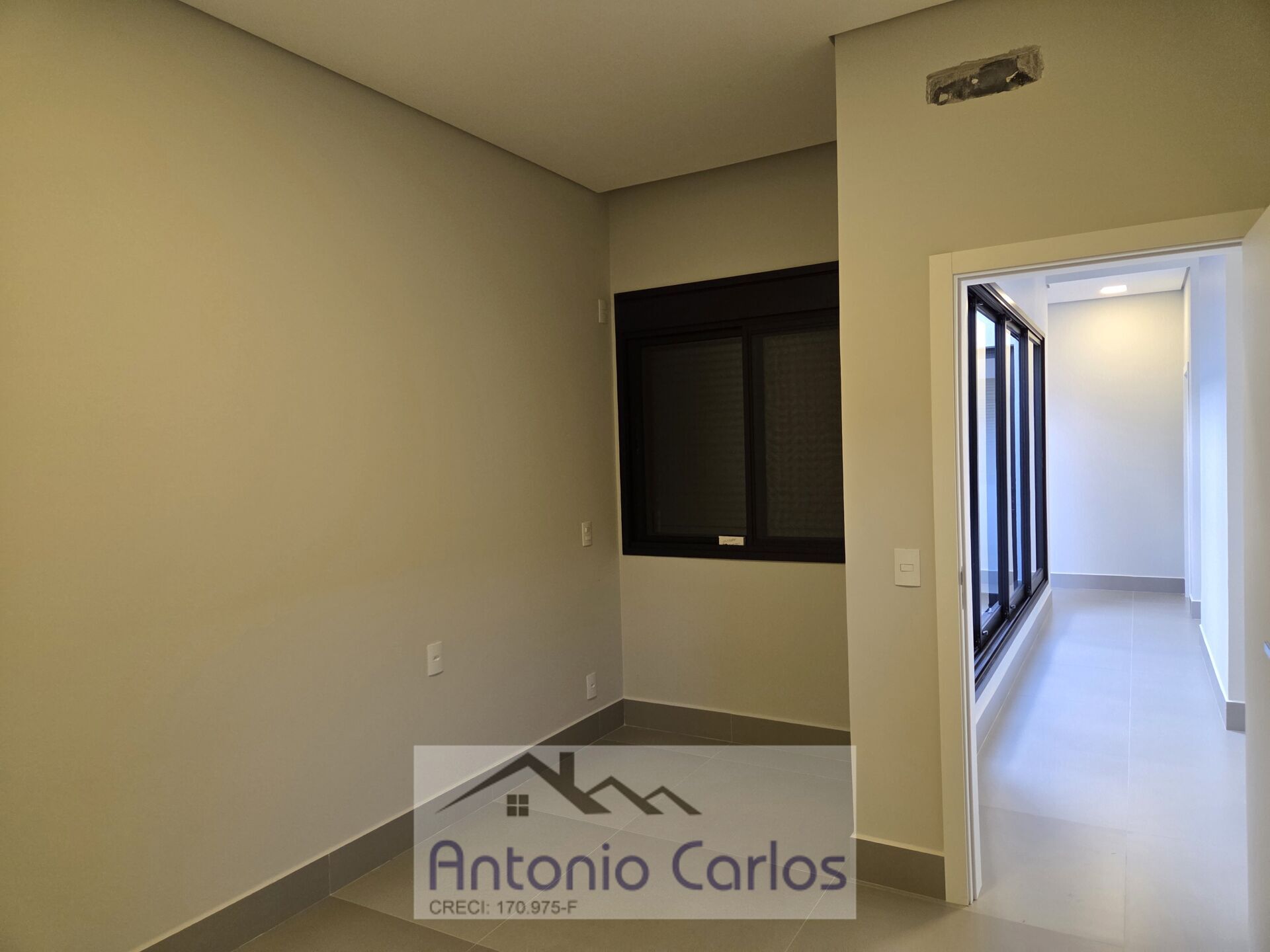 Casa à venda com 3 quartos, 220m² - Foto 27