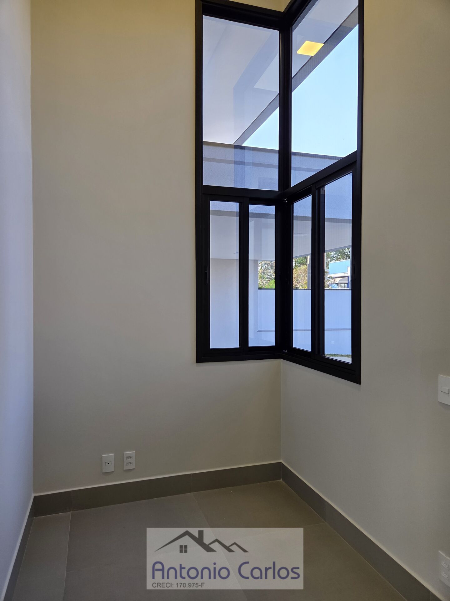 Casa à venda com 3 quartos, 220m² - Foto 25