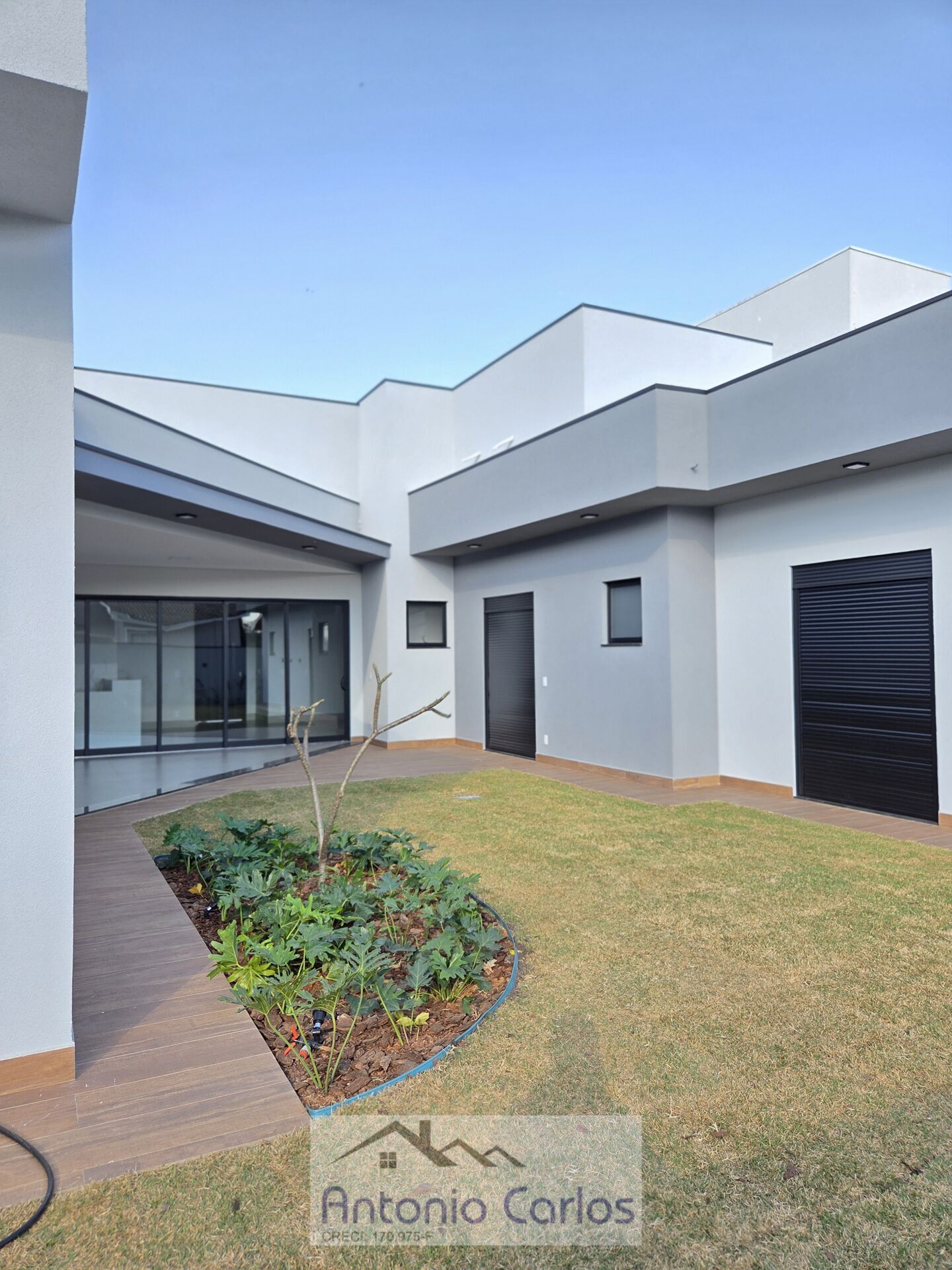 Casa à venda com 3 quartos, 220m² - Foto 31