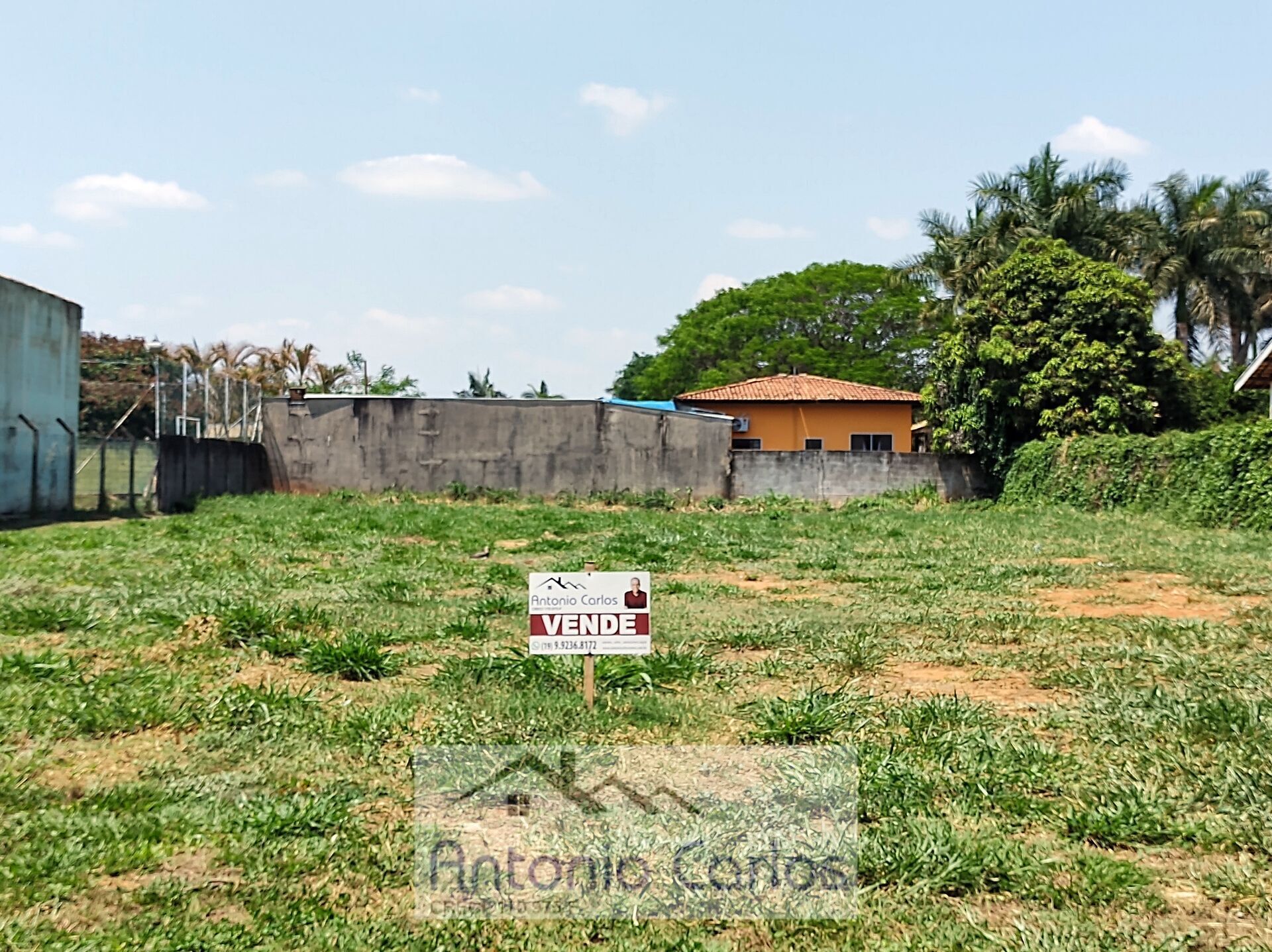 Terreno à venda, 1500m² - Foto 1