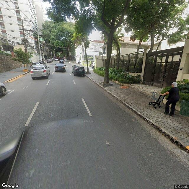 Imagem estática do "Street View" da localização