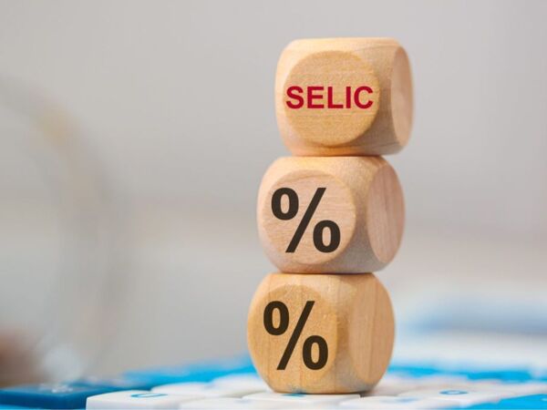 Imóvel como investimento: com Selic alta, ainda vale a pena comprar para alugar?