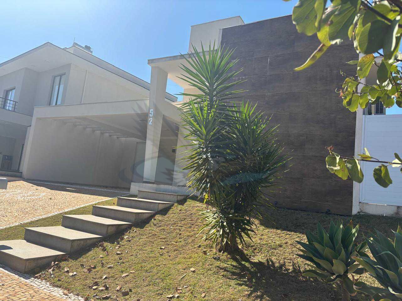 Casa, 3 quartos, 199 m² - Foto 2