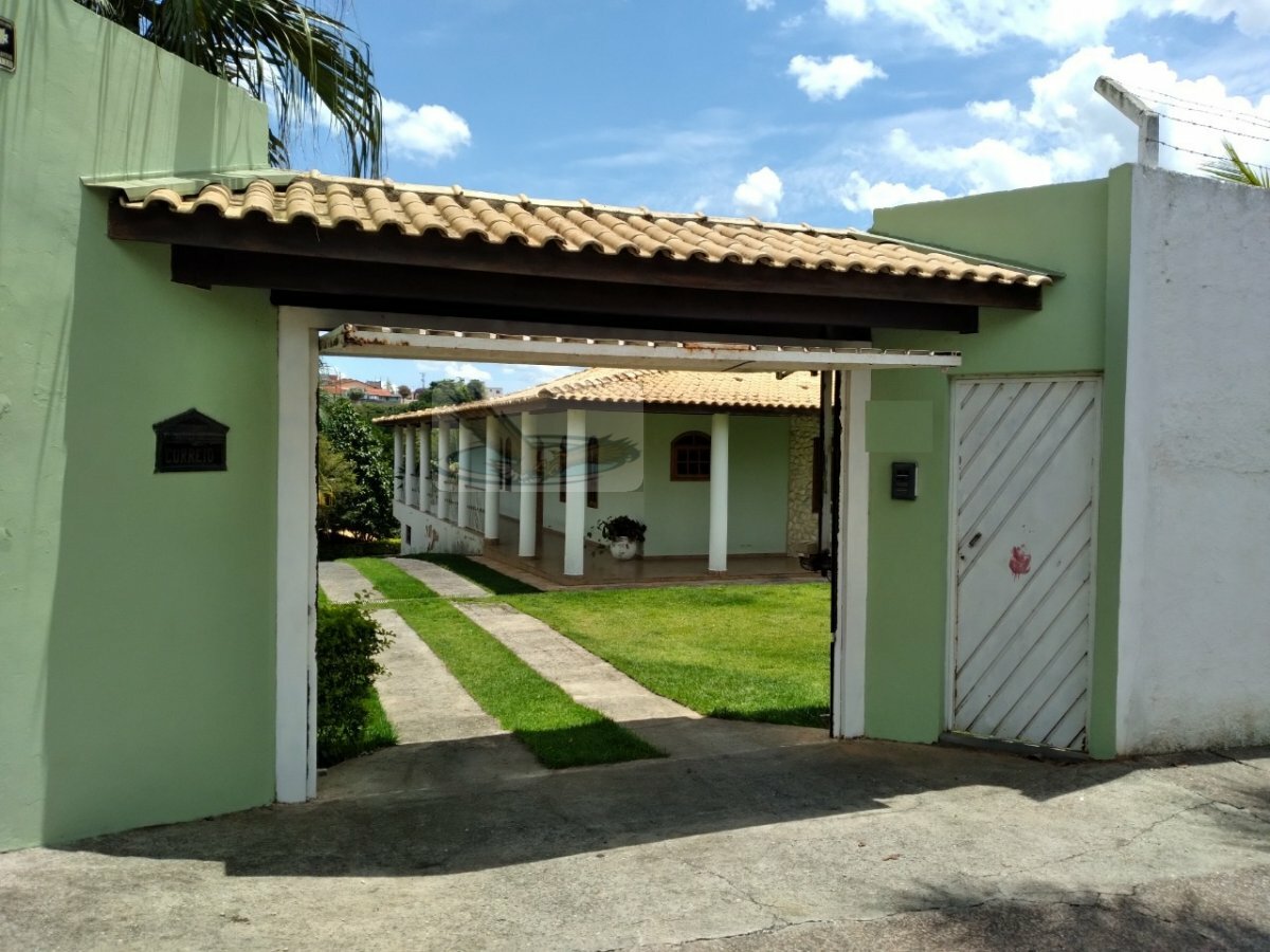 Fazenda à venda com 4 quartos, 2859m² - Foto 3