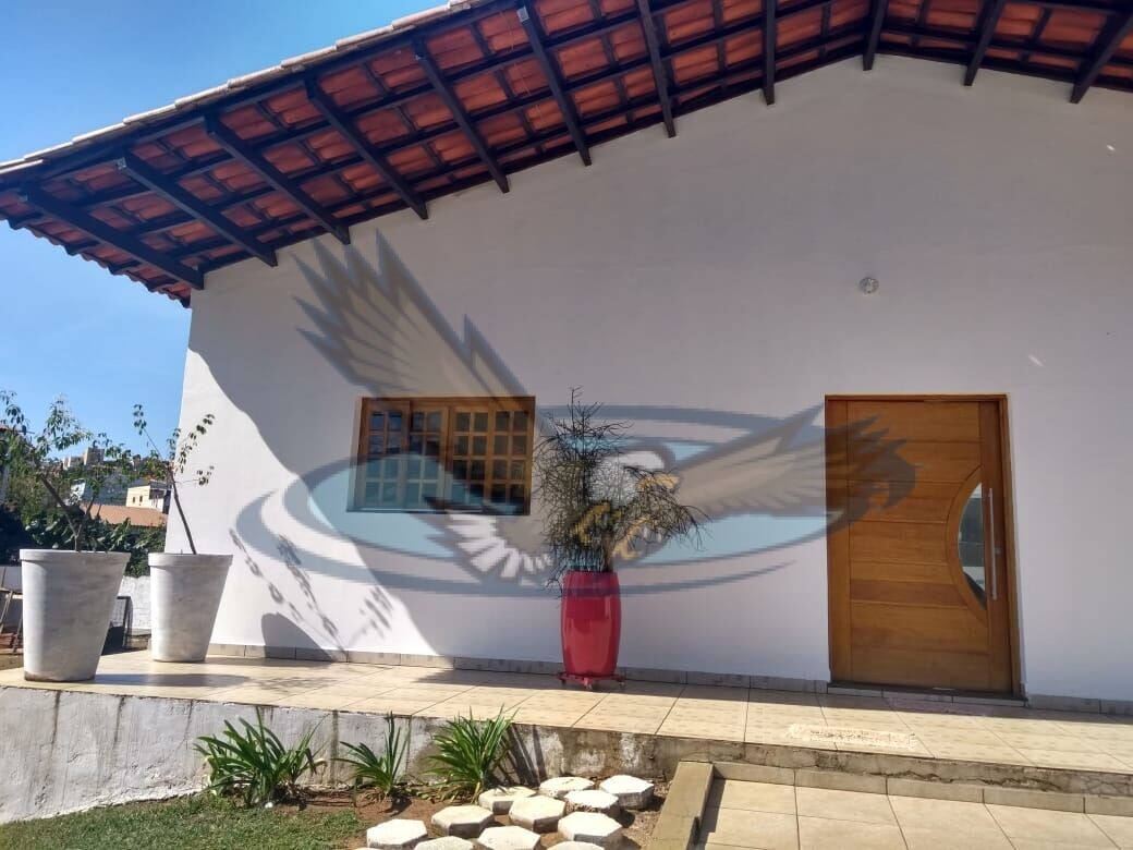 Casa à venda com 3 quartos, 250m² - Foto 7