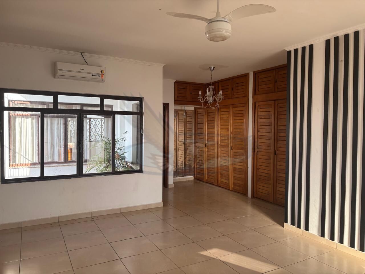 Sobrado para alugar com 4 quartos, 377m² - Foto 5