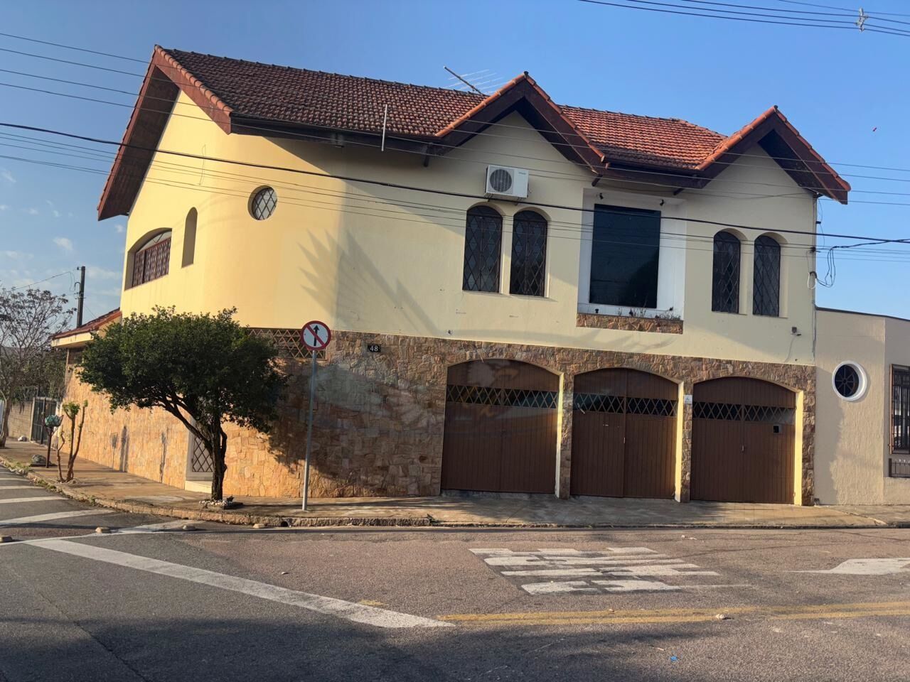 Sobrado para alugar com 4 quartos, 377m² - Foto 35