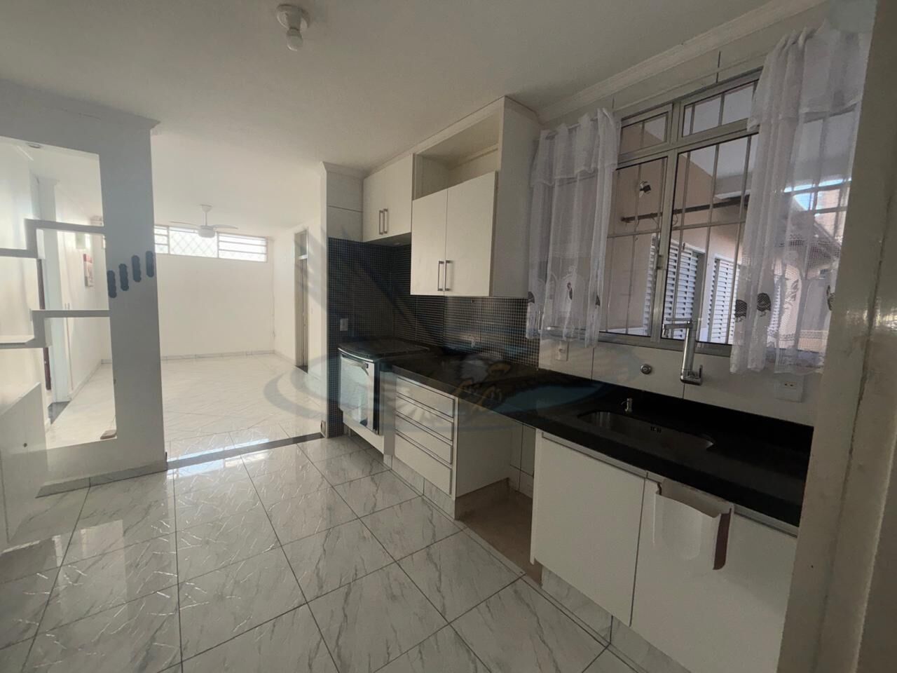 Sobrado para alugar com 4 quartos, 377m² - Foto 16