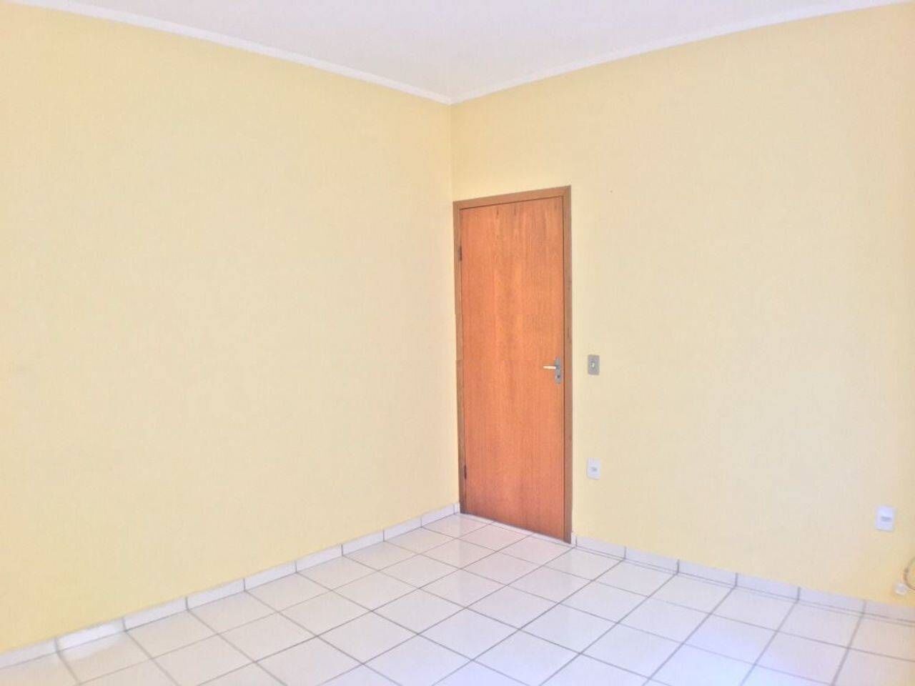 Casa à venda com 3 quartos, 128m² - Foto 18