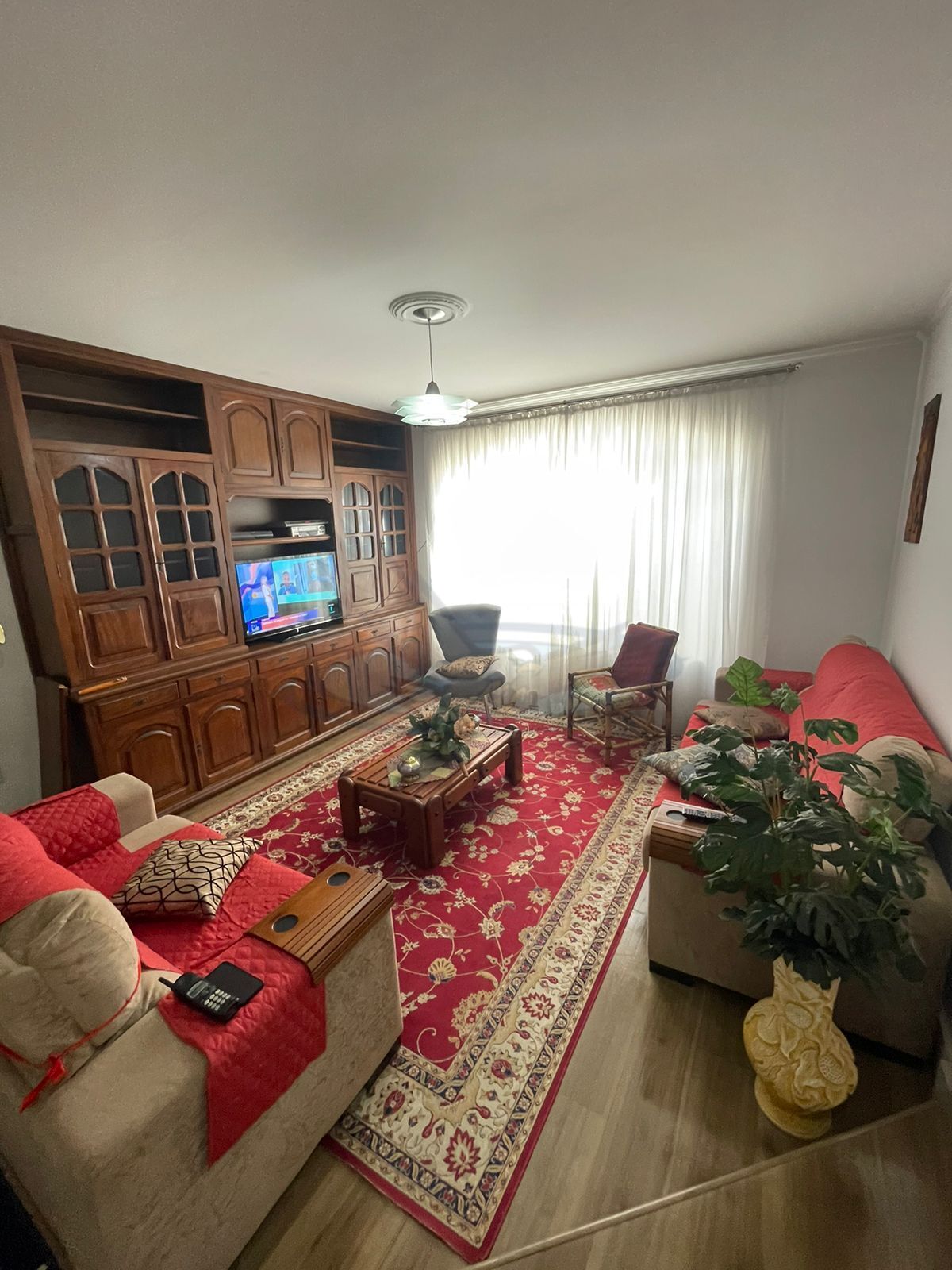 Casa, 3 quartos, 237 m² - Foto 1