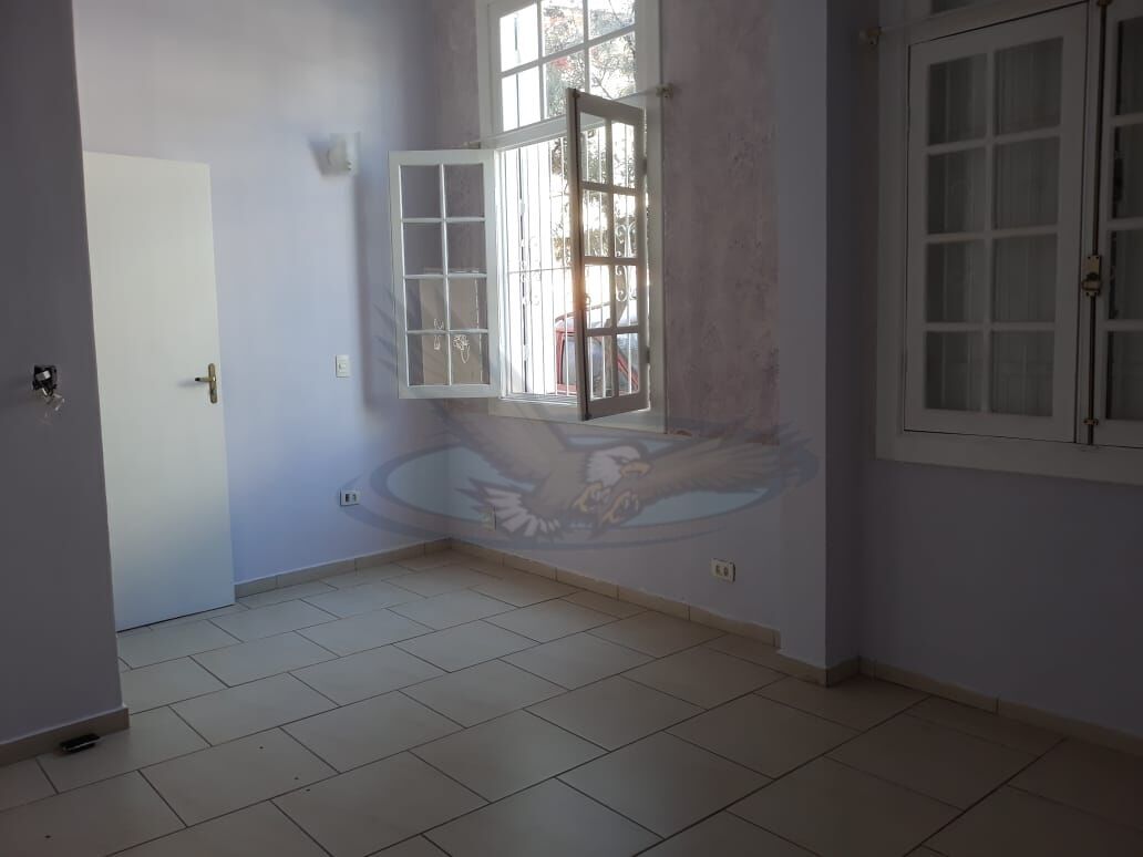 Casa à venda com 1 quarto, 200m² - Foto 12