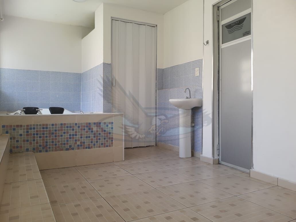 Casa à venda com 1 quarto, 200m² - Foto 9