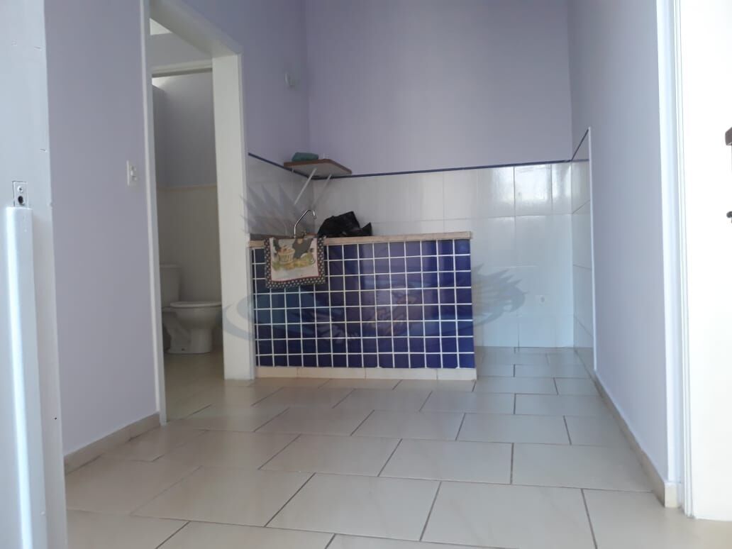 Casa à venda com 1 quarto, 200m² - Foto 5