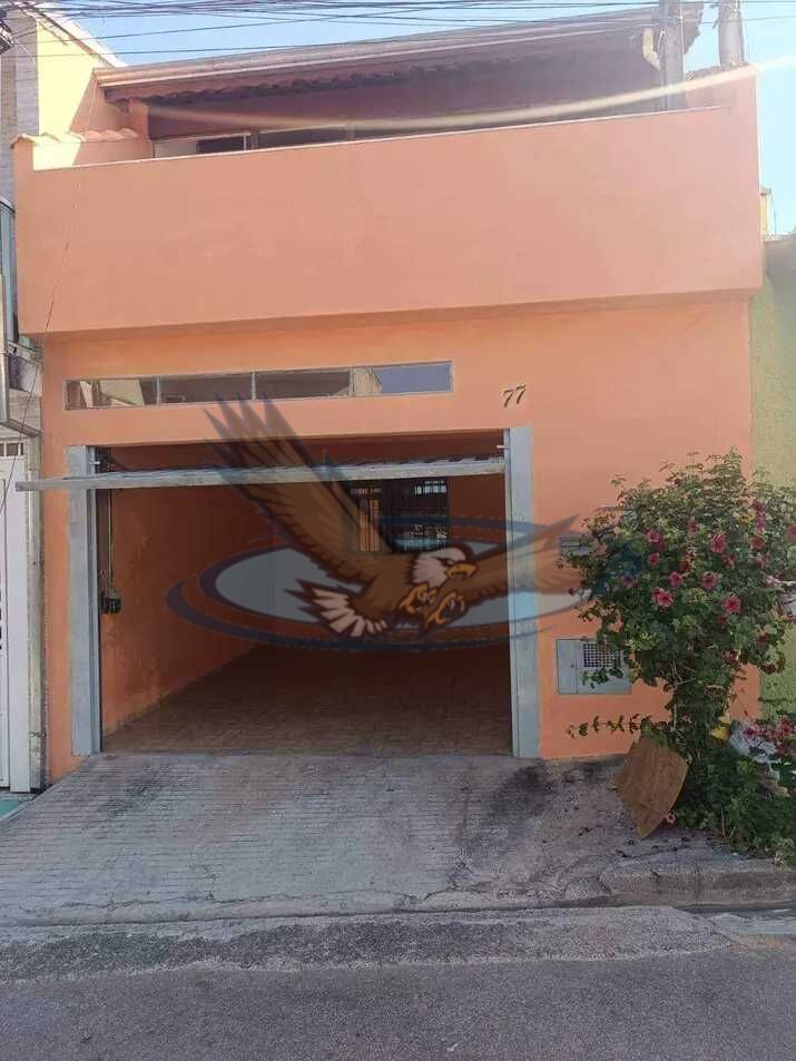 Casa à venda com 2 quartos, 125m² - Foto 2