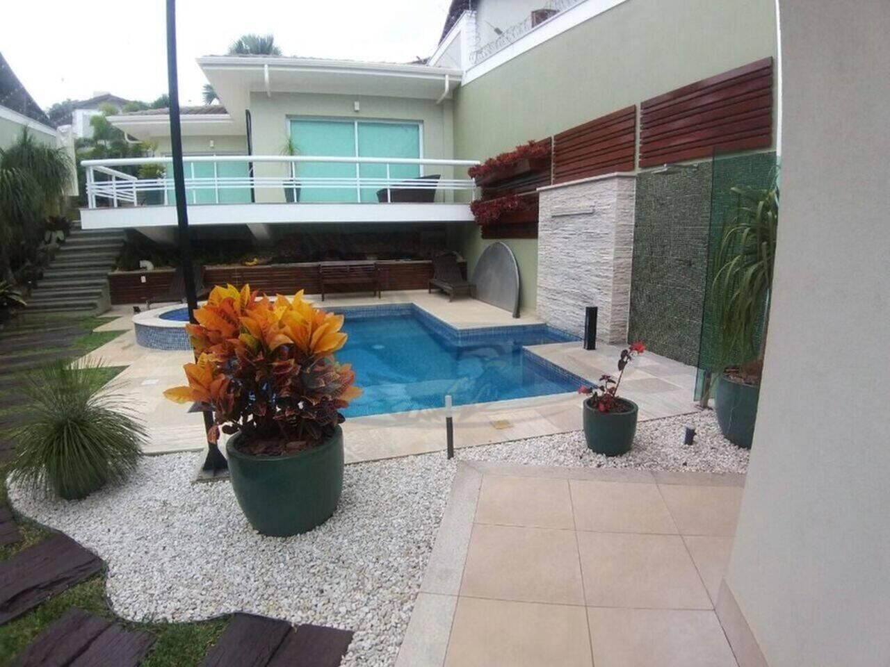 Casa, 4 quartos, 356 m² - Foto 1