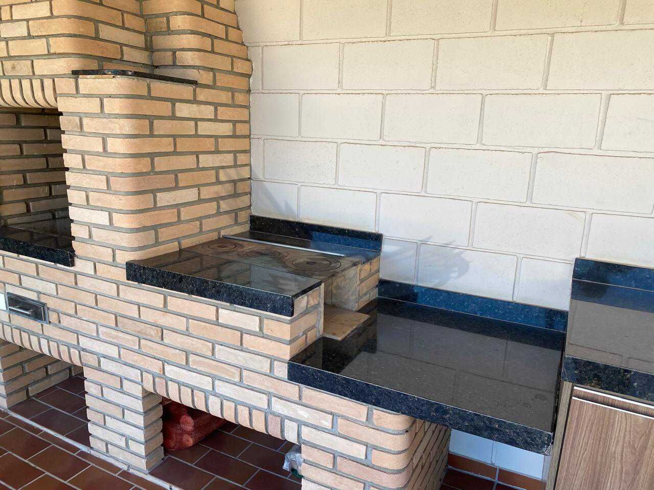 Casa à venda com 4 quartos, 244m² - Foto 5