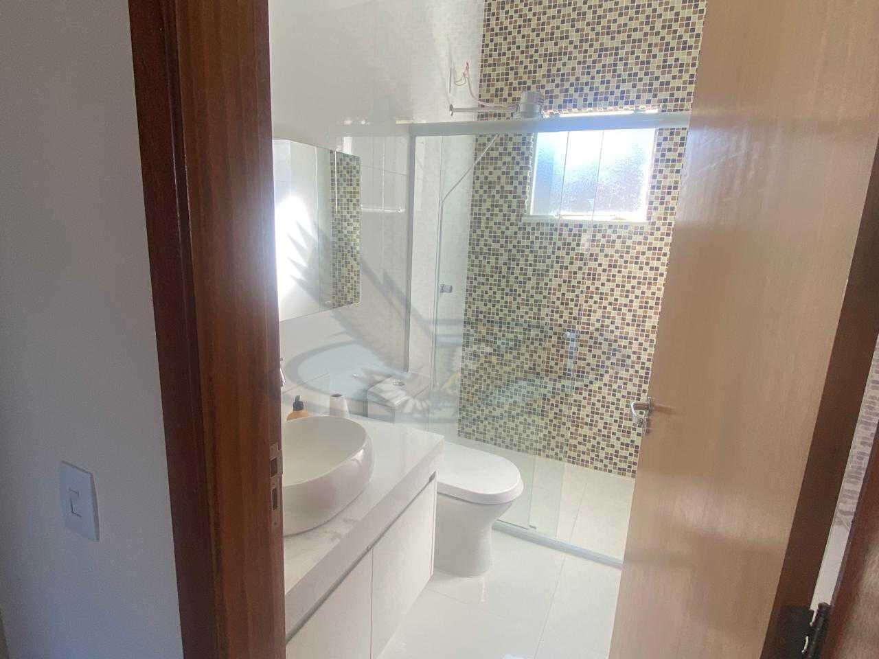 Casa à venda com 4 quartos, 244m² - Foto 8