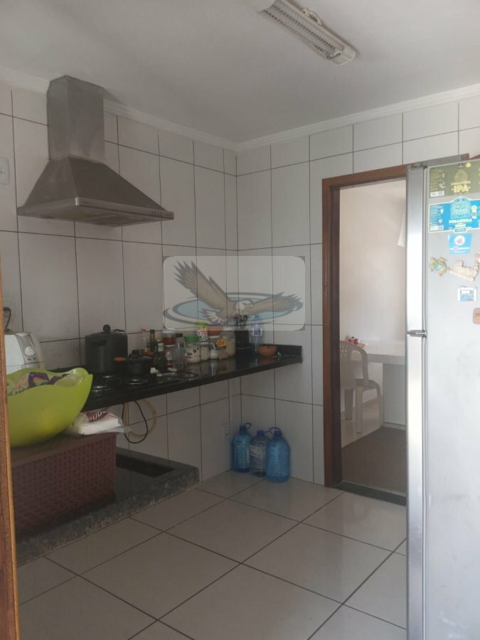 Casa à venda com 3 quartos, 119m² - Foto 4