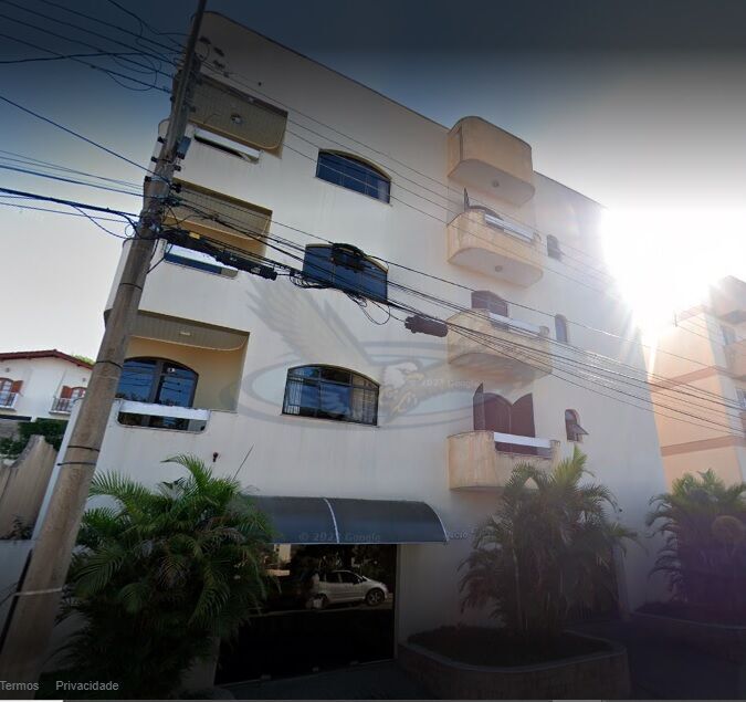 Apartamento à venda com 3 quartos, 241m² - Foto 1