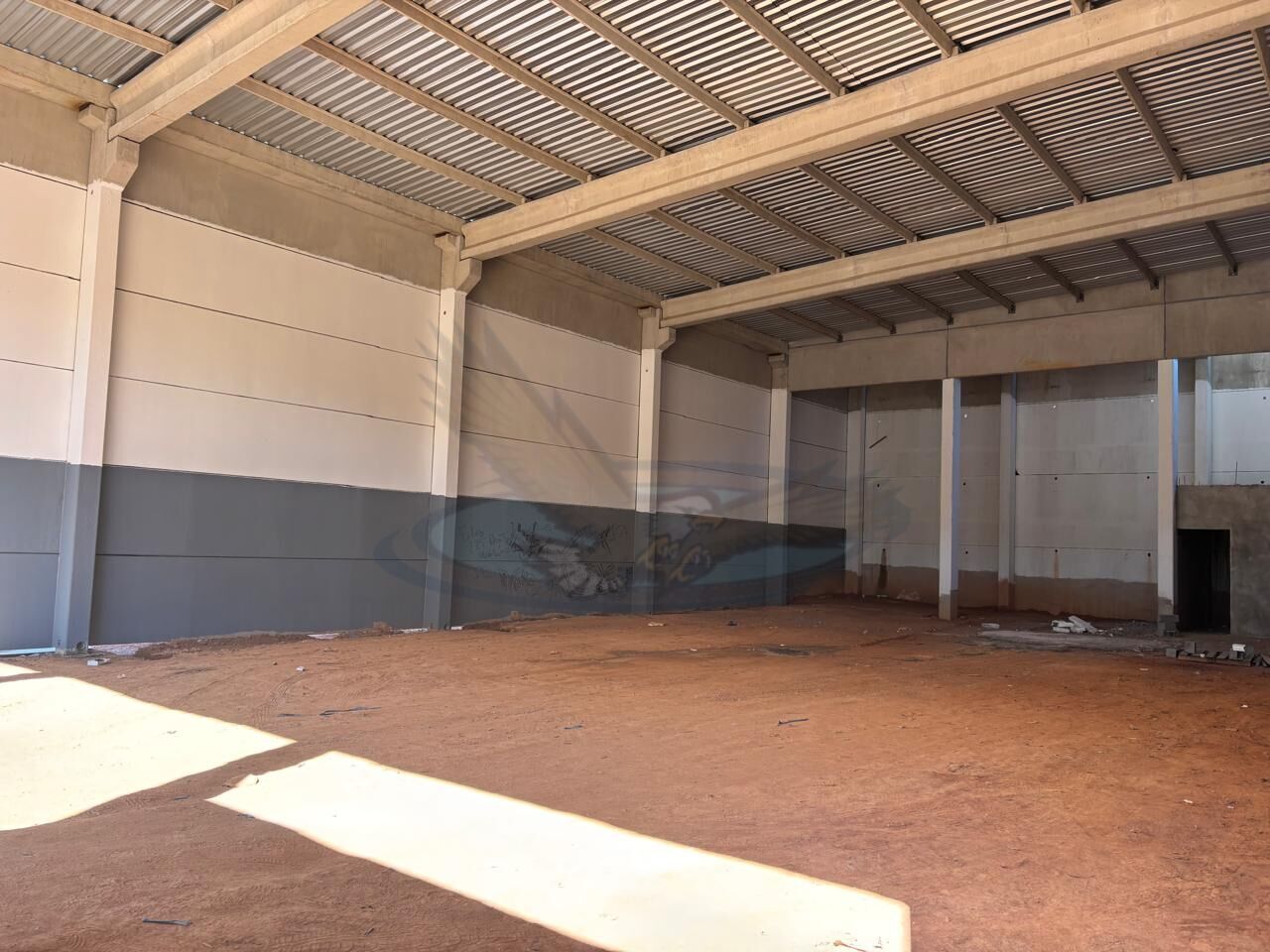 Depósito-Galpão-Armazém para alugar, 650m² - Foto 3