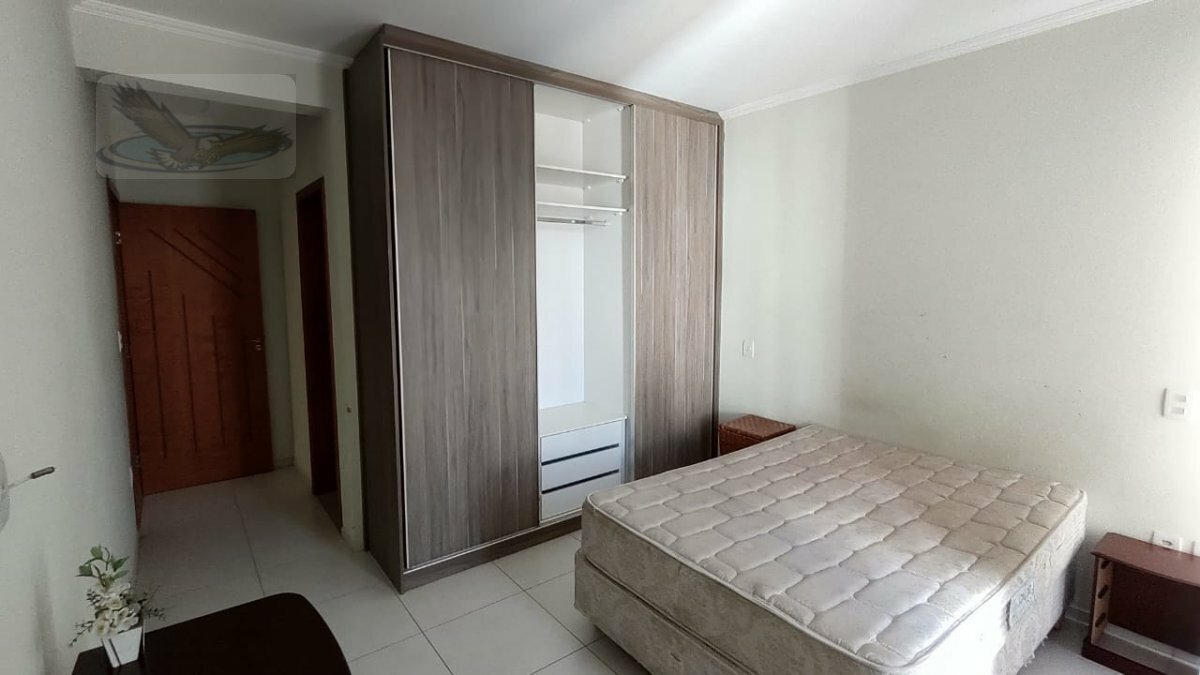 Sobrado à venda com 3 quartos, 220m² - Foto 20