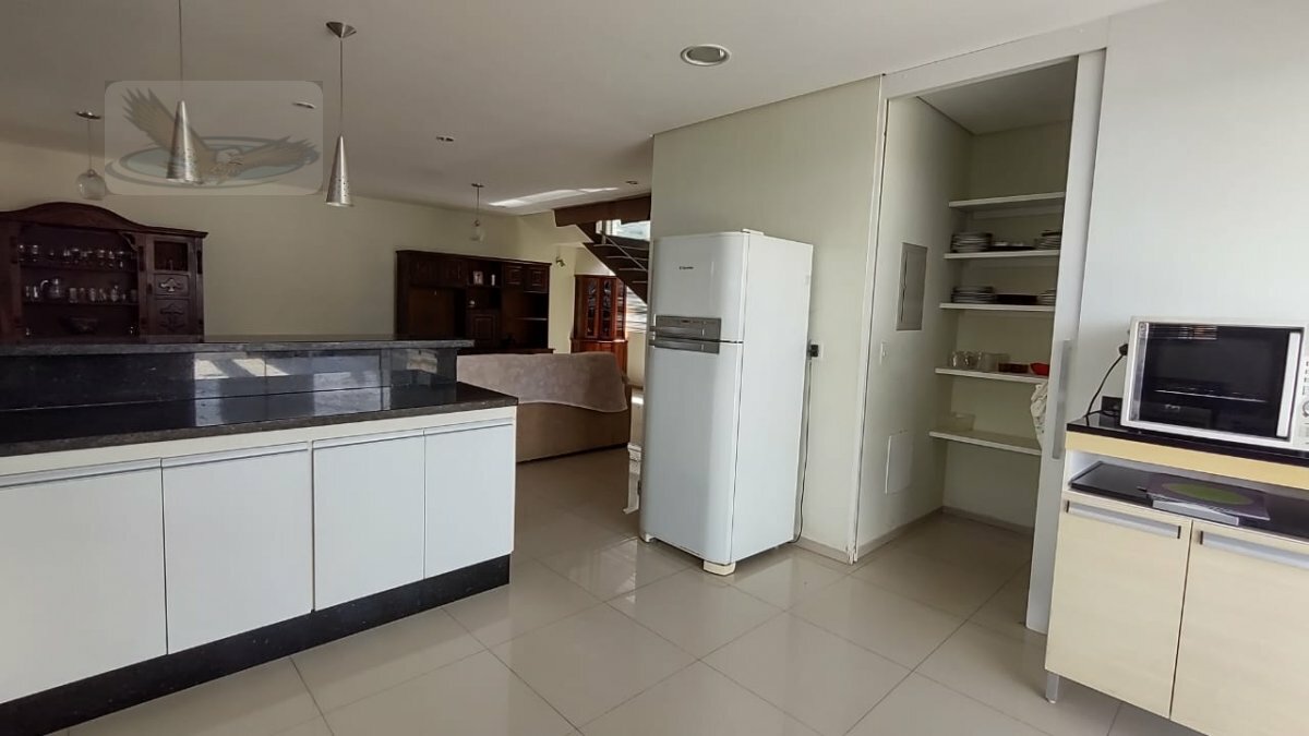 Sobrado à venda com 3 quartos, 220m² - Foto 8