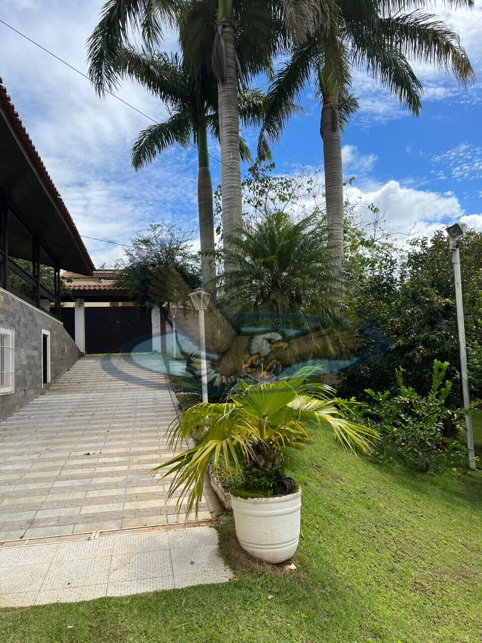 Fazenda à venda com 6 quartos, 1640m² - Foto 4