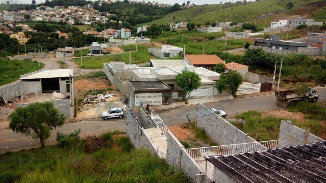 Casa à venda com 3 quartos, 117m² - Foto 23