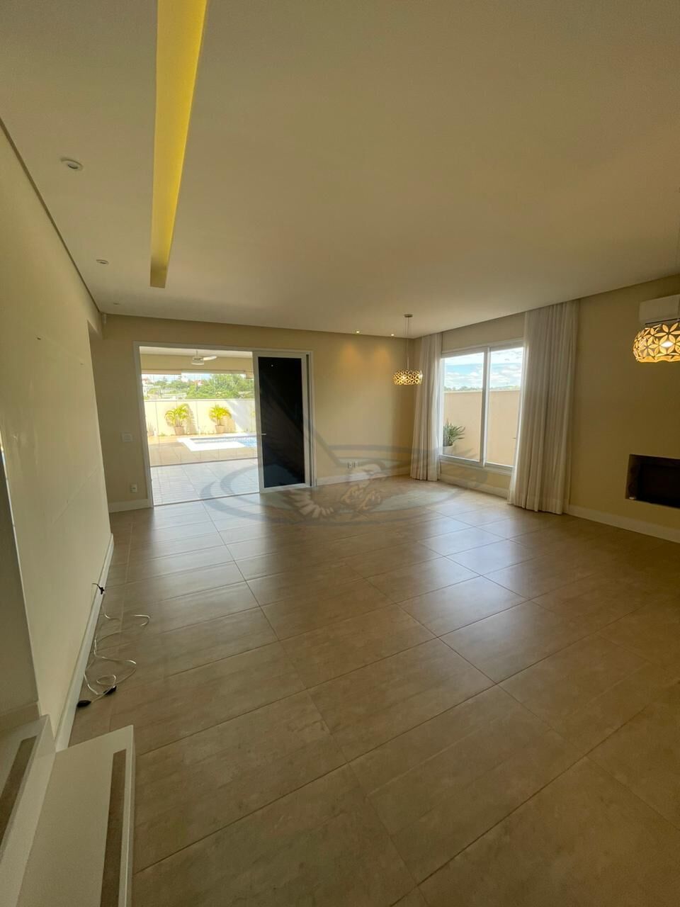 Casa, 4 quartos, 338 m² - Foto 6