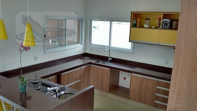 Casa à venda com 4 quartos, 330m² - Foto 6