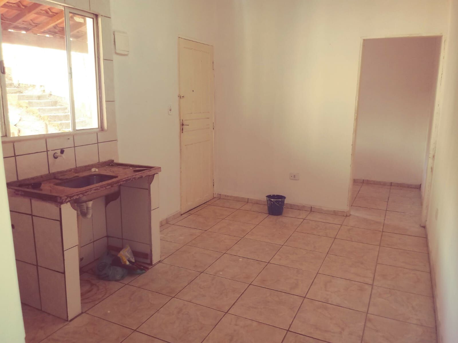 Casa à venda com 2 quartos, 250m² - Foto 5