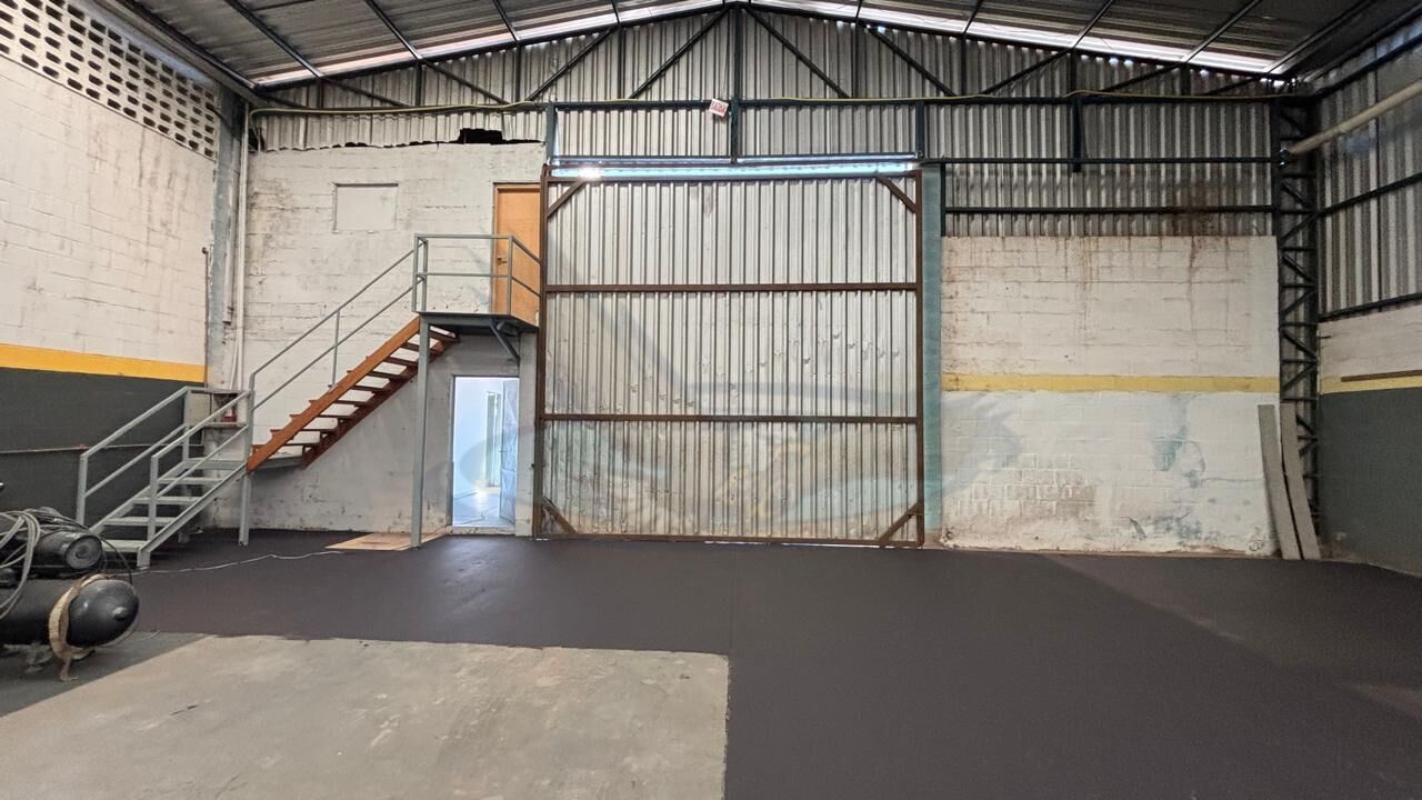 Depósito-Galpão, 850 m² - Foto 3